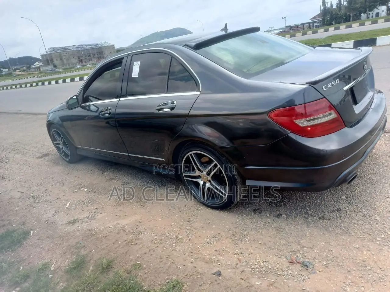 Mercedes-Benz C250 2011