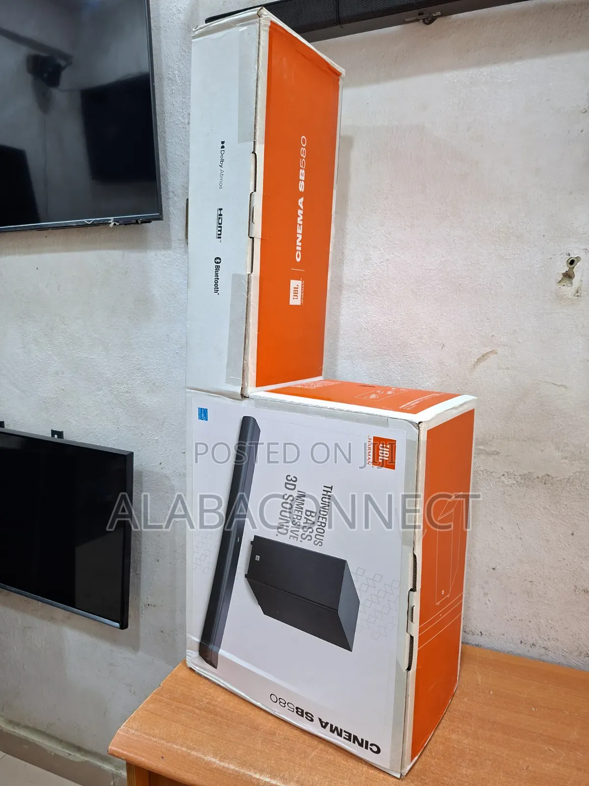New JBL Cinematic Soundbar SB580