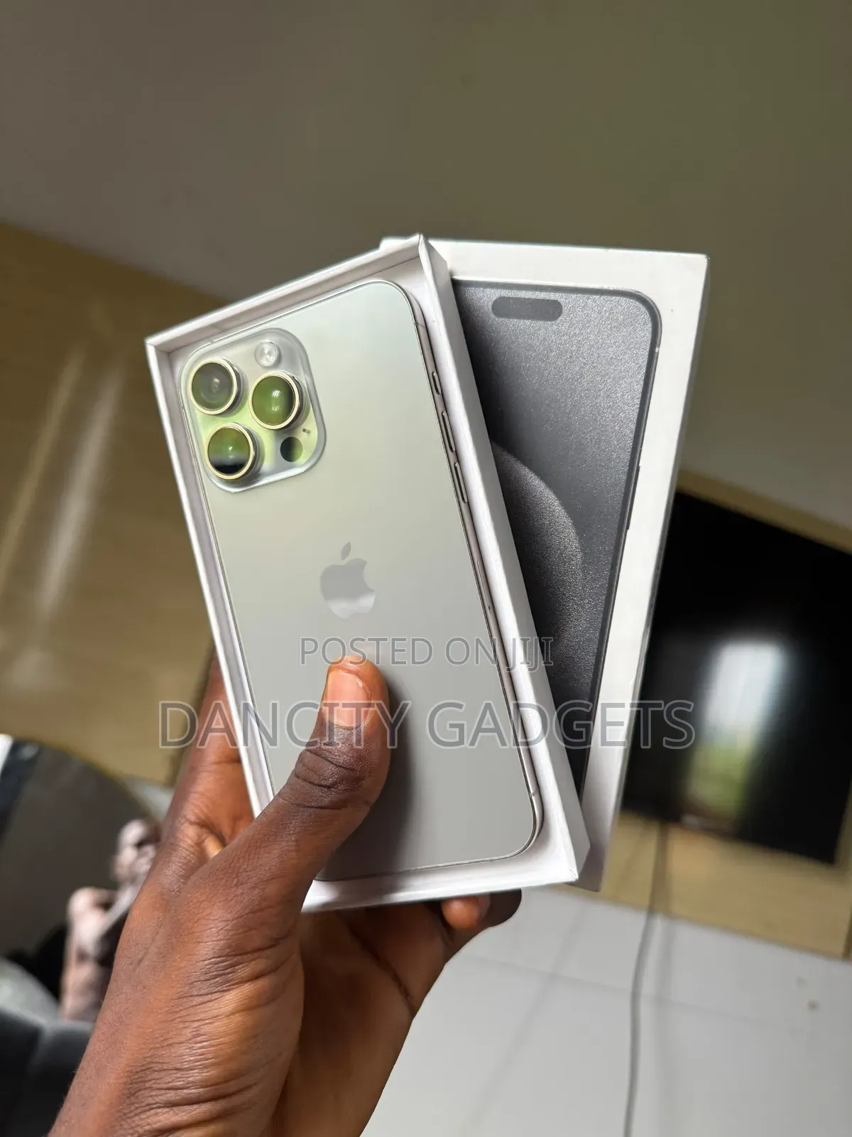 Apple iPhone 15 Pro Max 512 GB Silver