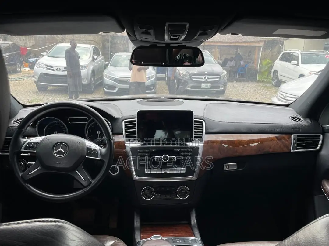 Mercedes-Benz GL-Class 2016 Brown
