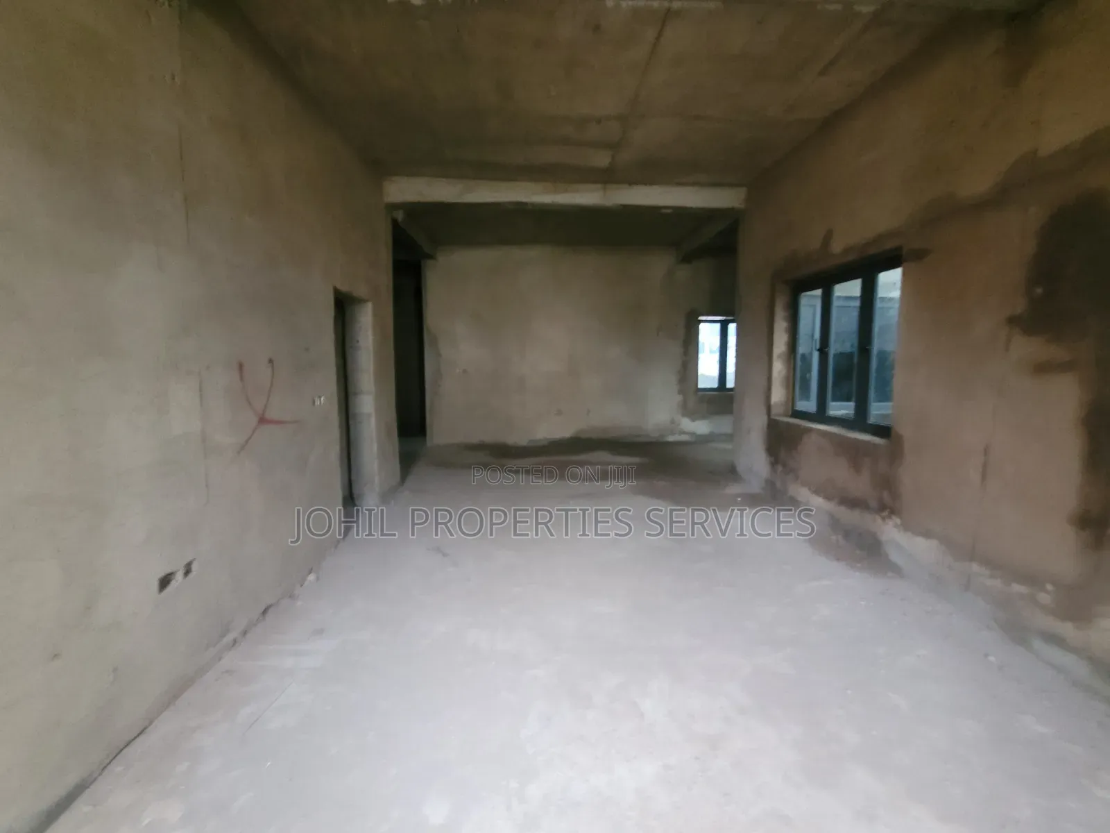 5bdrm Duplex in Naf Valley Estate for sale