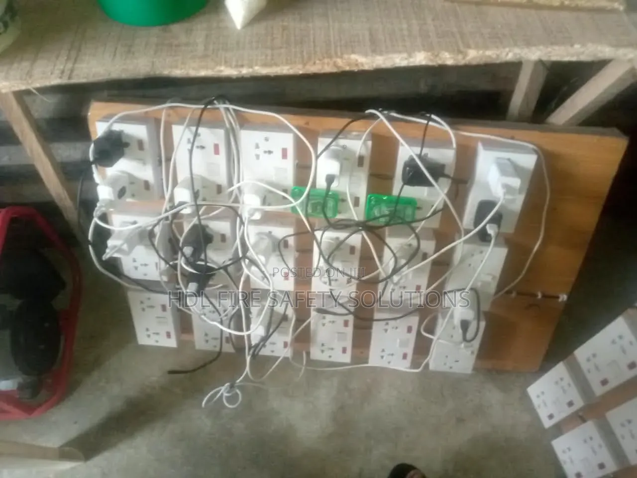 Phone Charging Sockets (100 Points)