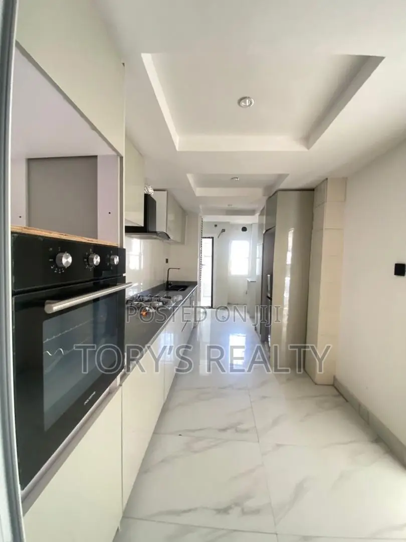 3bdrm Apartment in Ikoyi S.W for rent