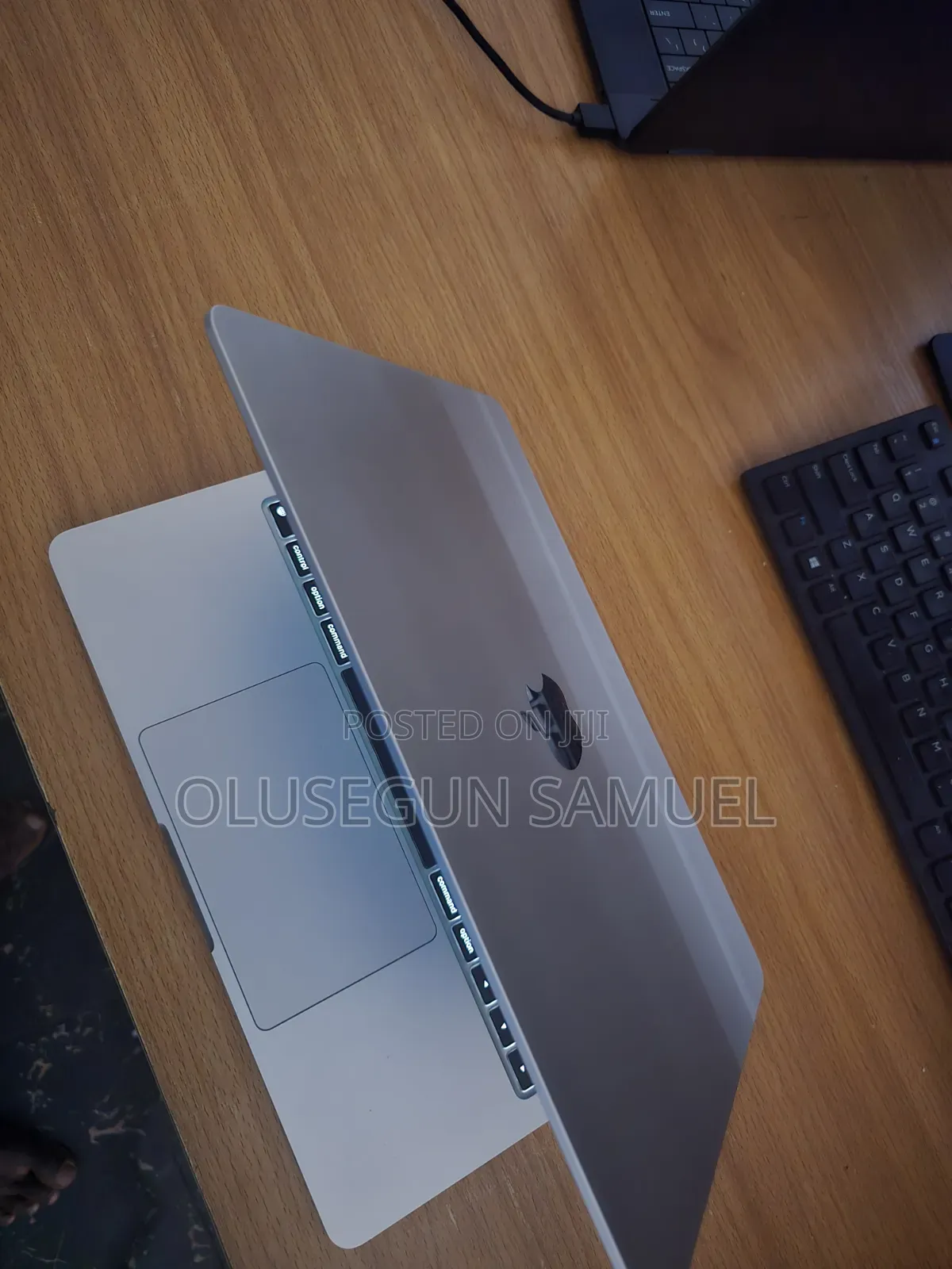 Laptop Apple MacBook Air 2022 M2 8GB Apple M2 SSD 256GB