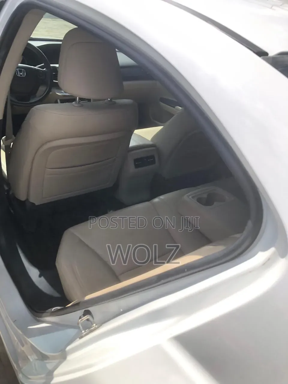 Honda Accord Touring V-6 4dr Sedan (3.5L 6cyl 6A) 2014 White