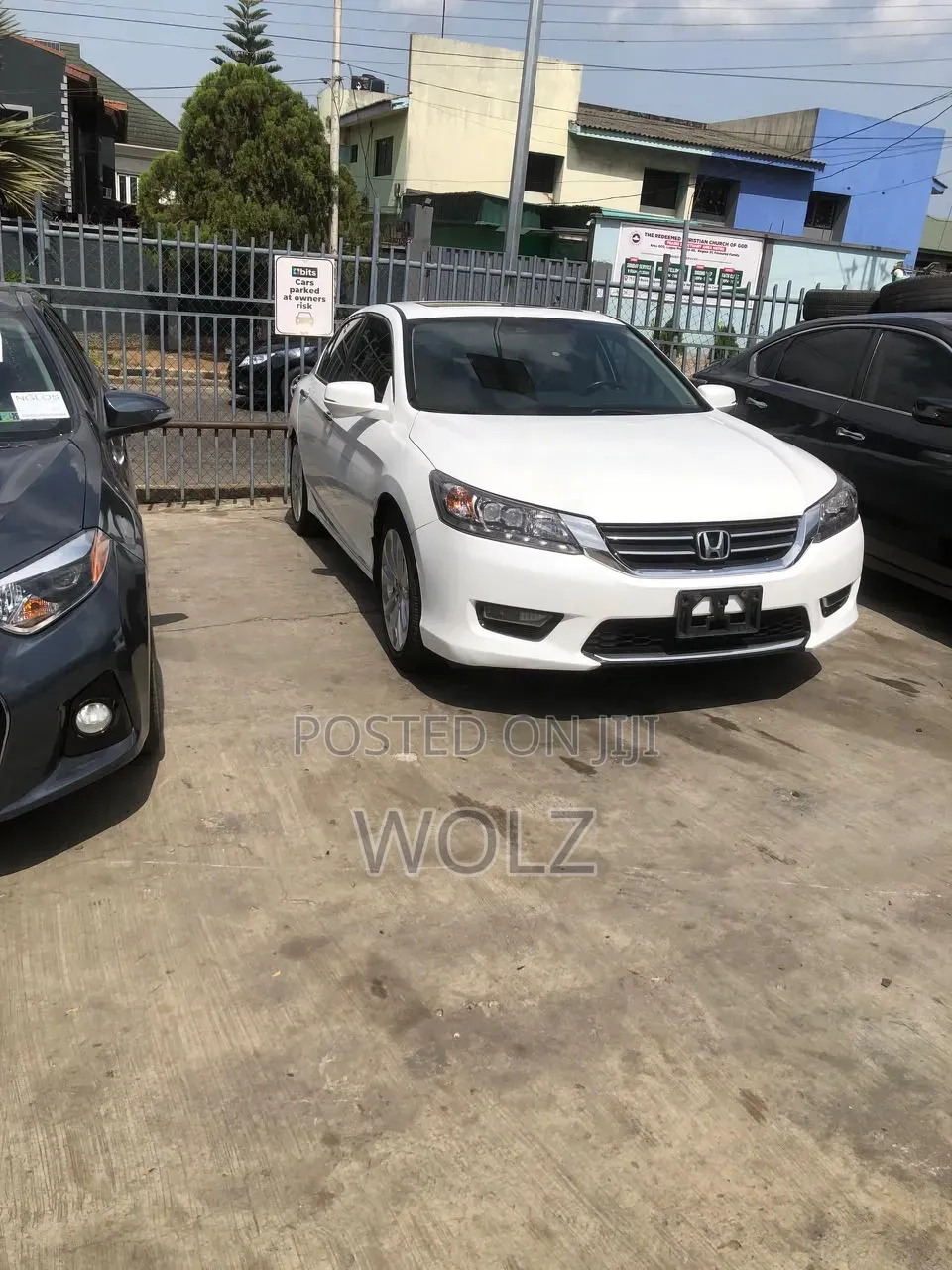 Honda Accord Touring V-6 4dr Sedan (3.5L 6cyl 6A) 2014 White