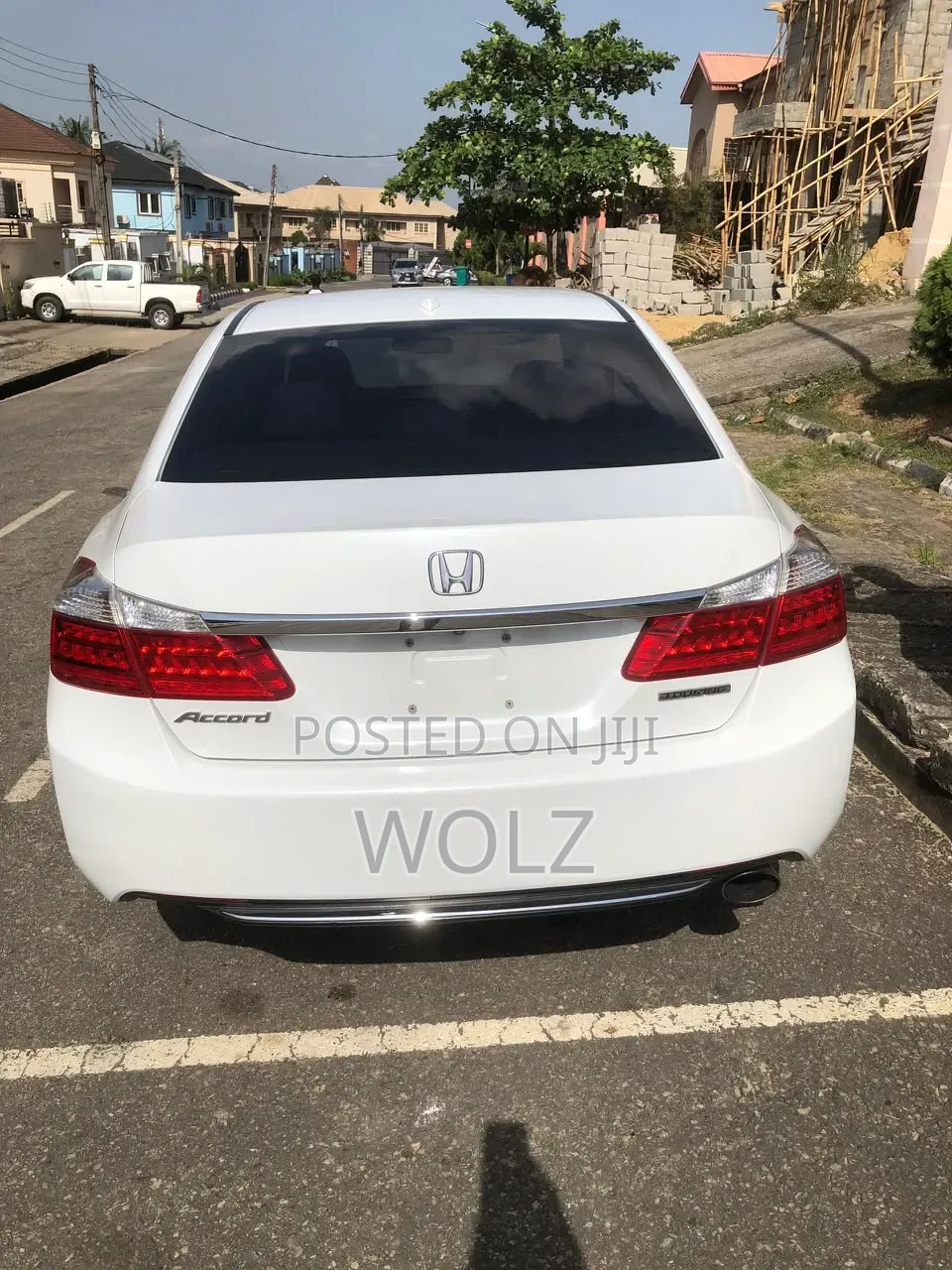 Honda Accord Touring V-6 4dr Sedan (3.5L 6cyl 6A) 2014 White