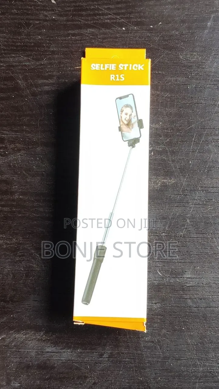 Selfie Stick Tripod + Fill Light + Shutter Remote Key Features