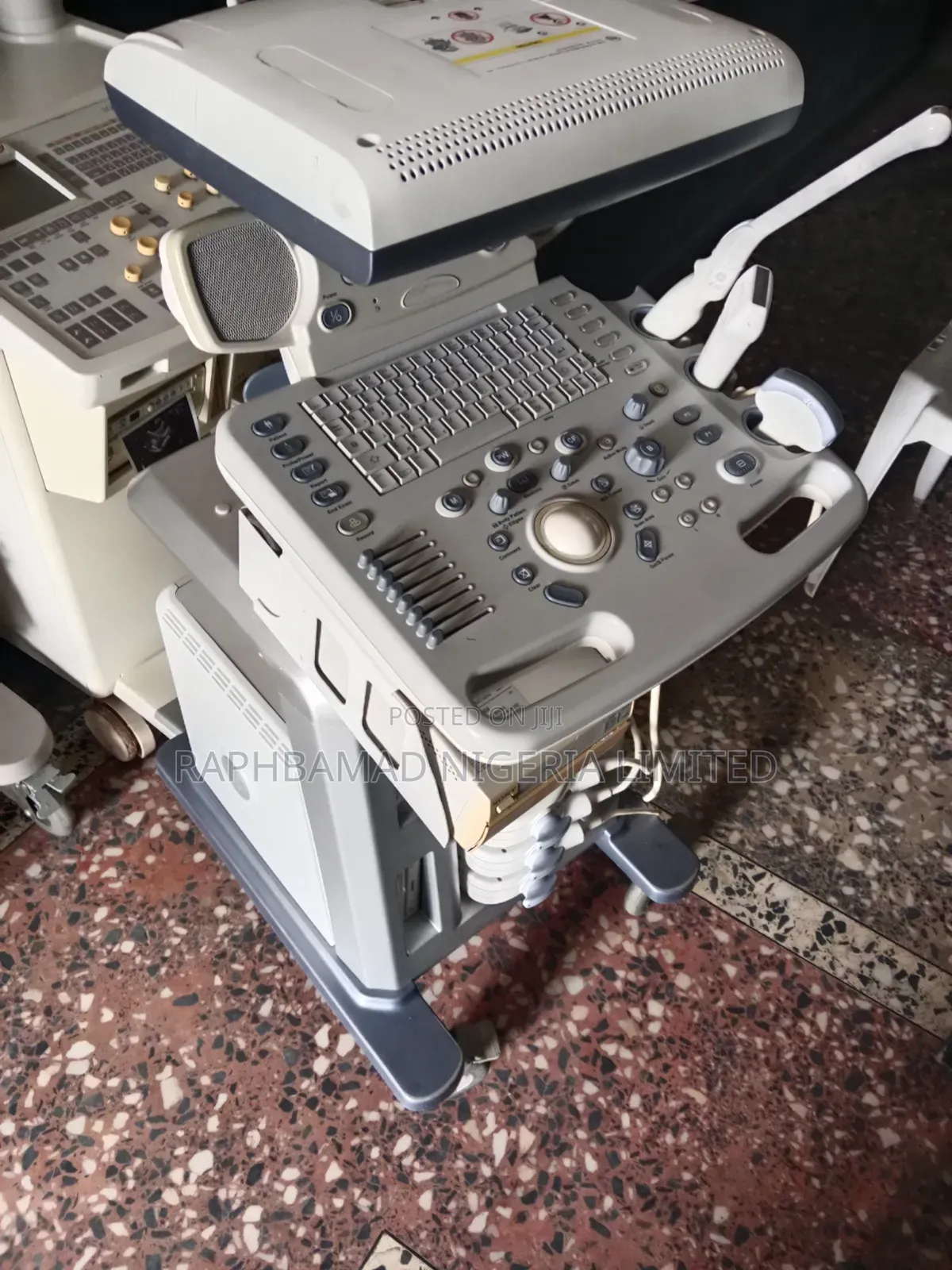 Color Doppler Ultrasound Machine - Logiq P5