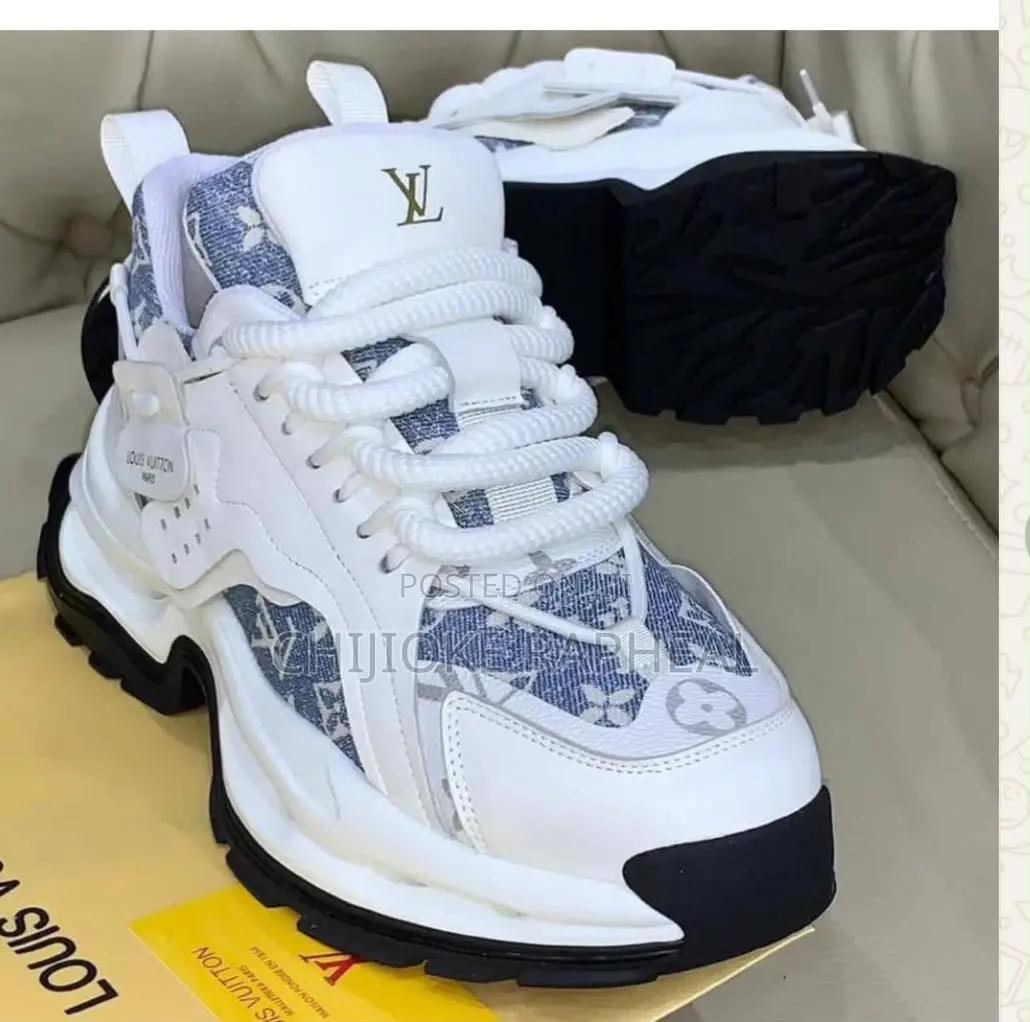 Louis Vuitton Tech Runner Chunky Sneakers
