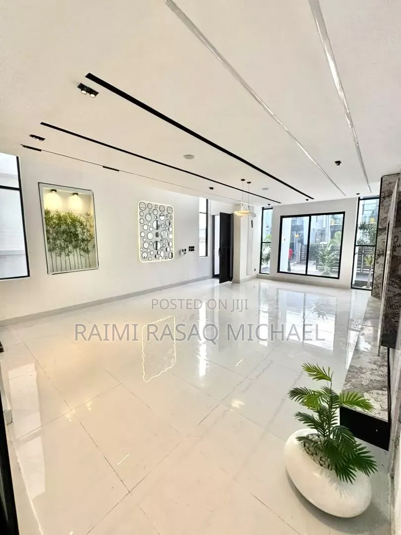 Furnished 5bdrm Duplex in Lekki Palm City for sale