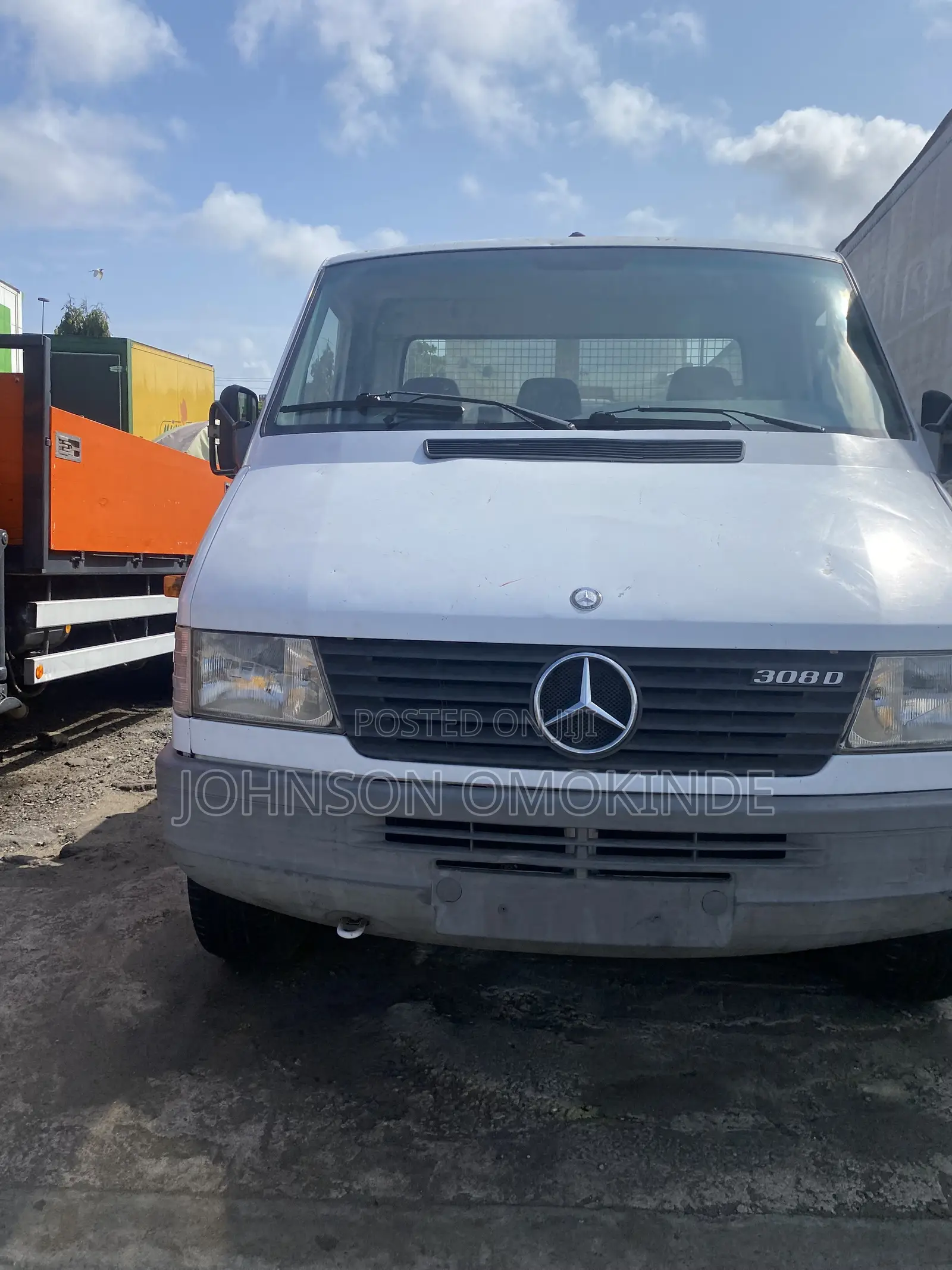 Mercedes Benz 308 Pickup
