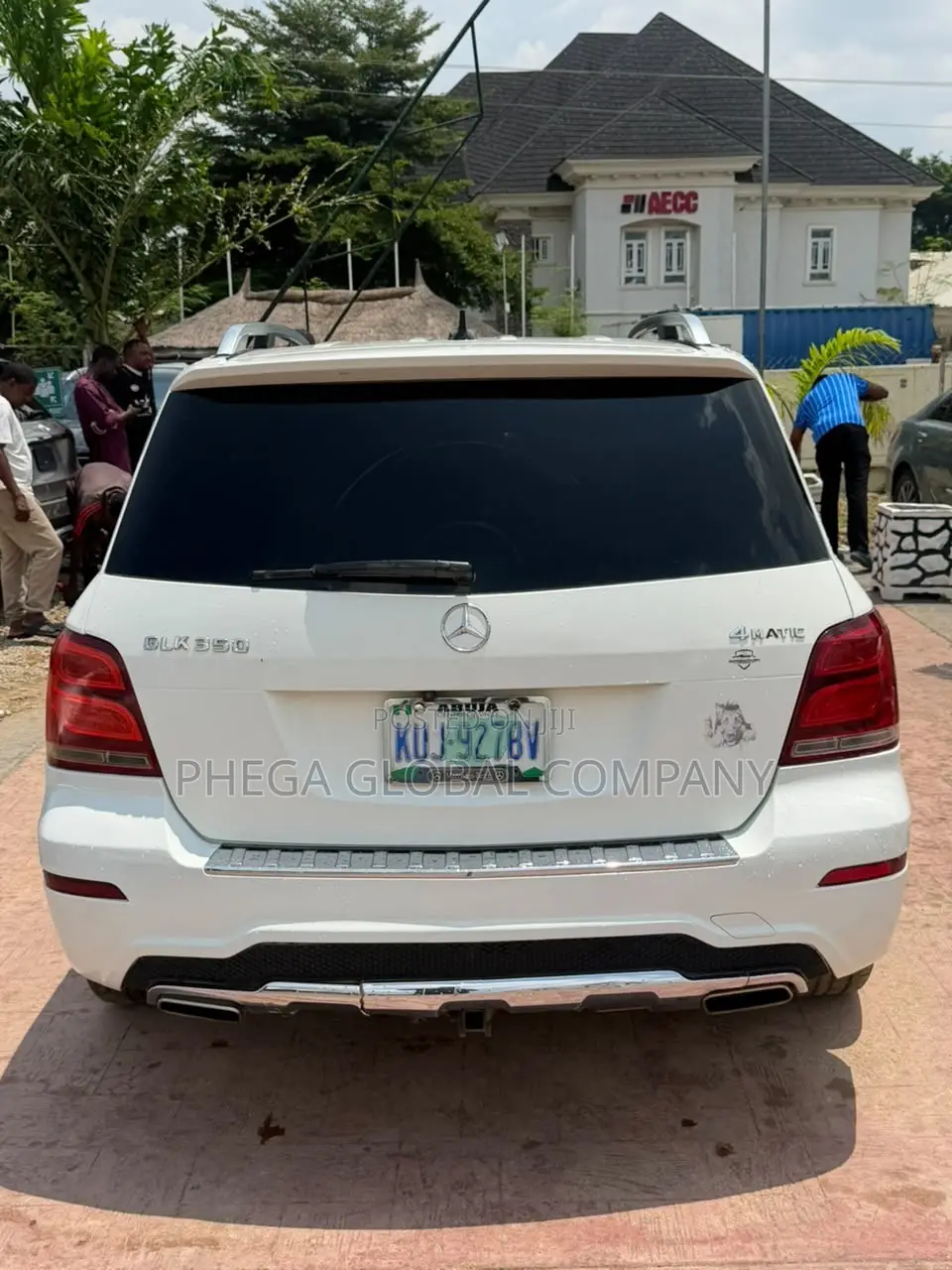 Mercedes-Benz GLK-Class 350 4MATIC 2013 White