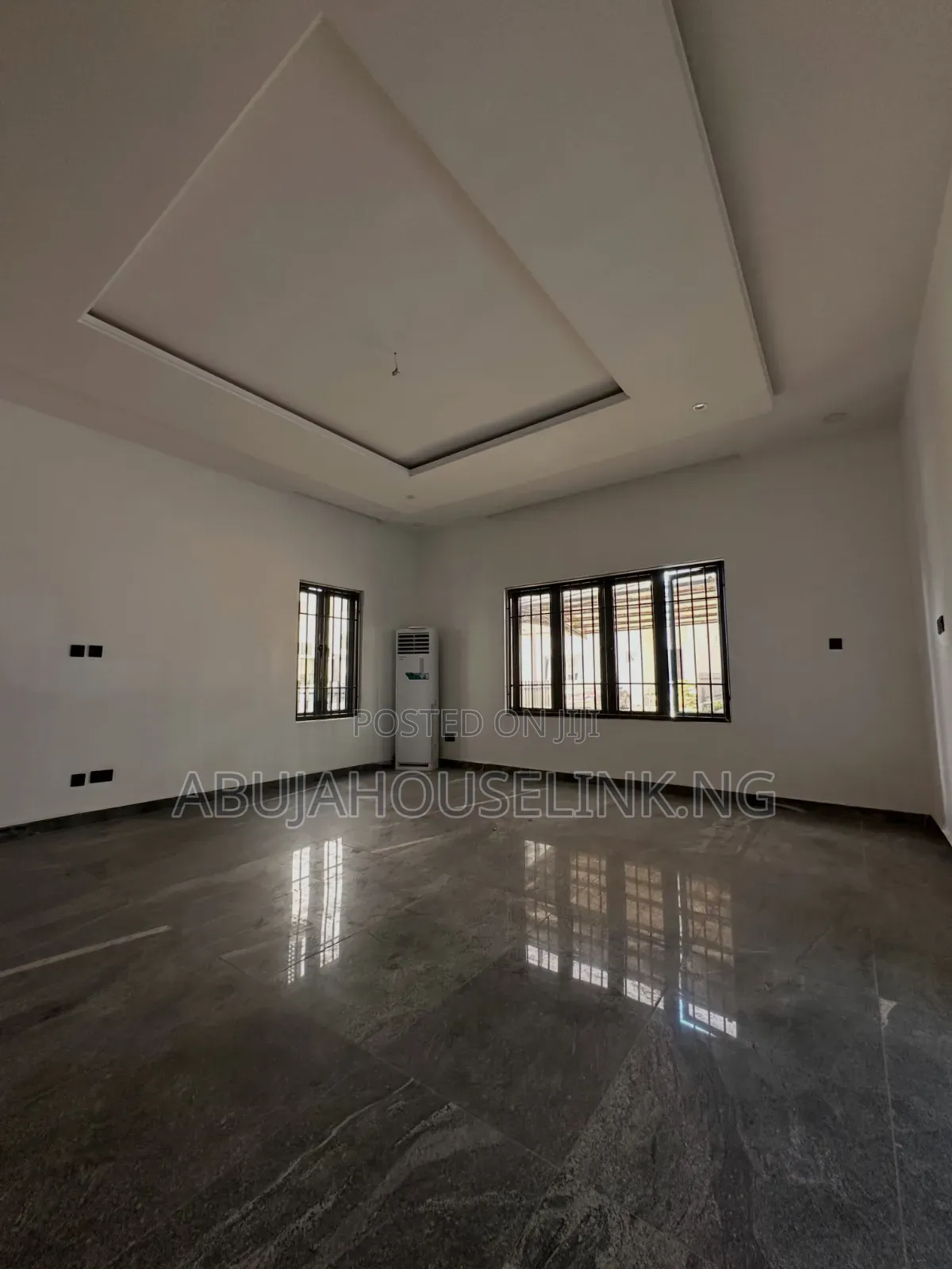 5bdrm Duplex in Kado Main Abuja for sale