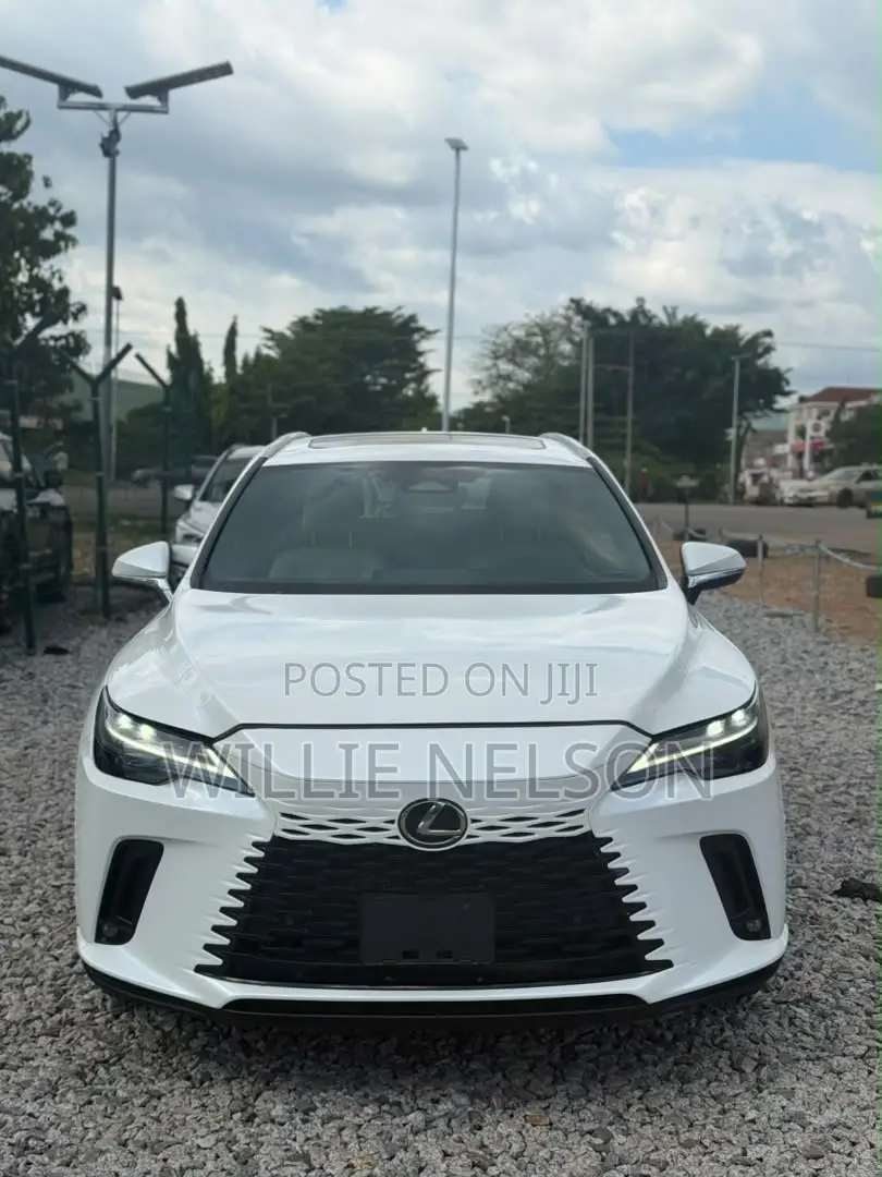 Lexus RX 350h Premium AWD 2023 White