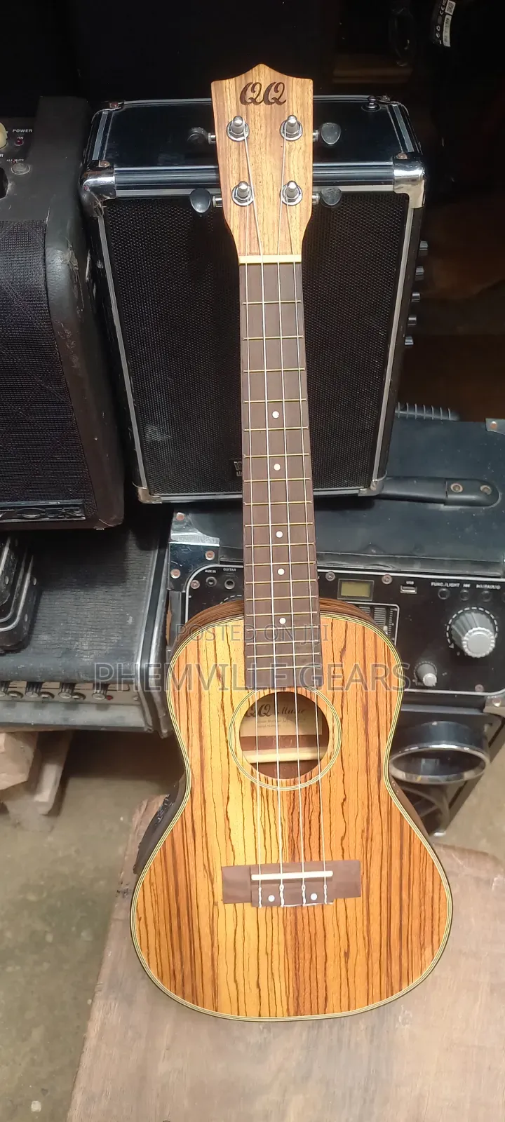 Quality Uk Used Semi Electro Ukulele