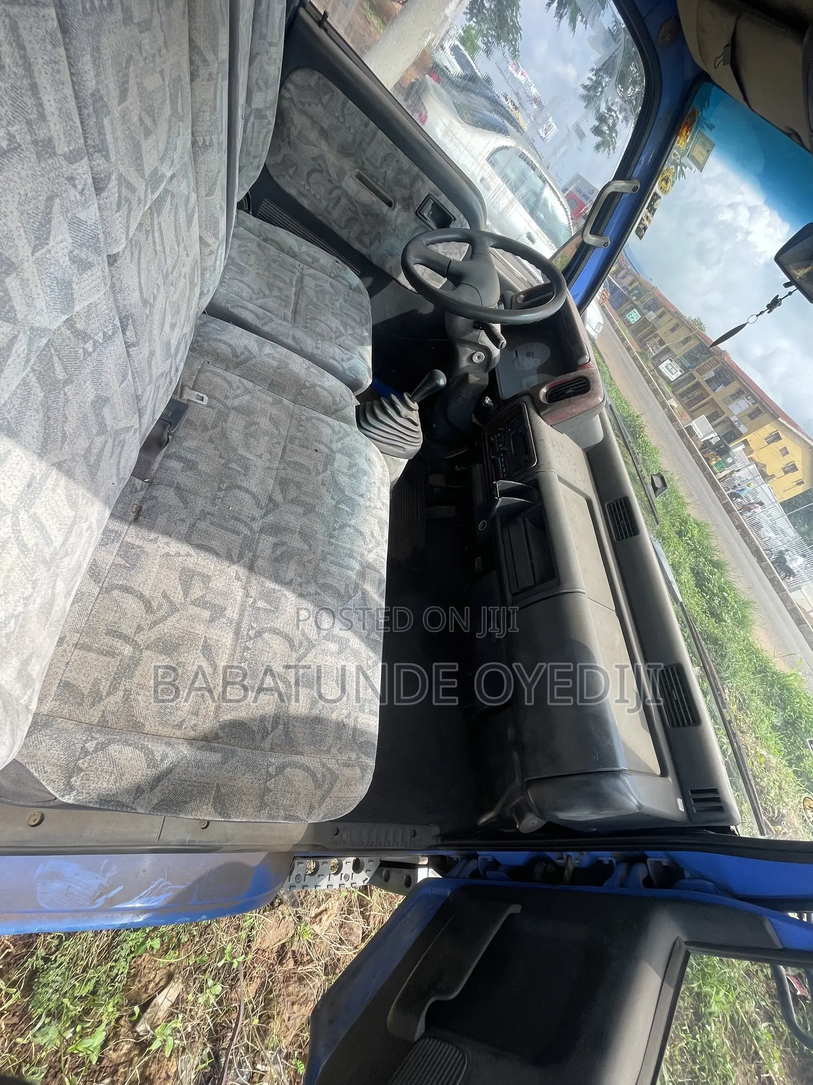 Nissan Cabstar Turbo Mini Truck 2000 Blue