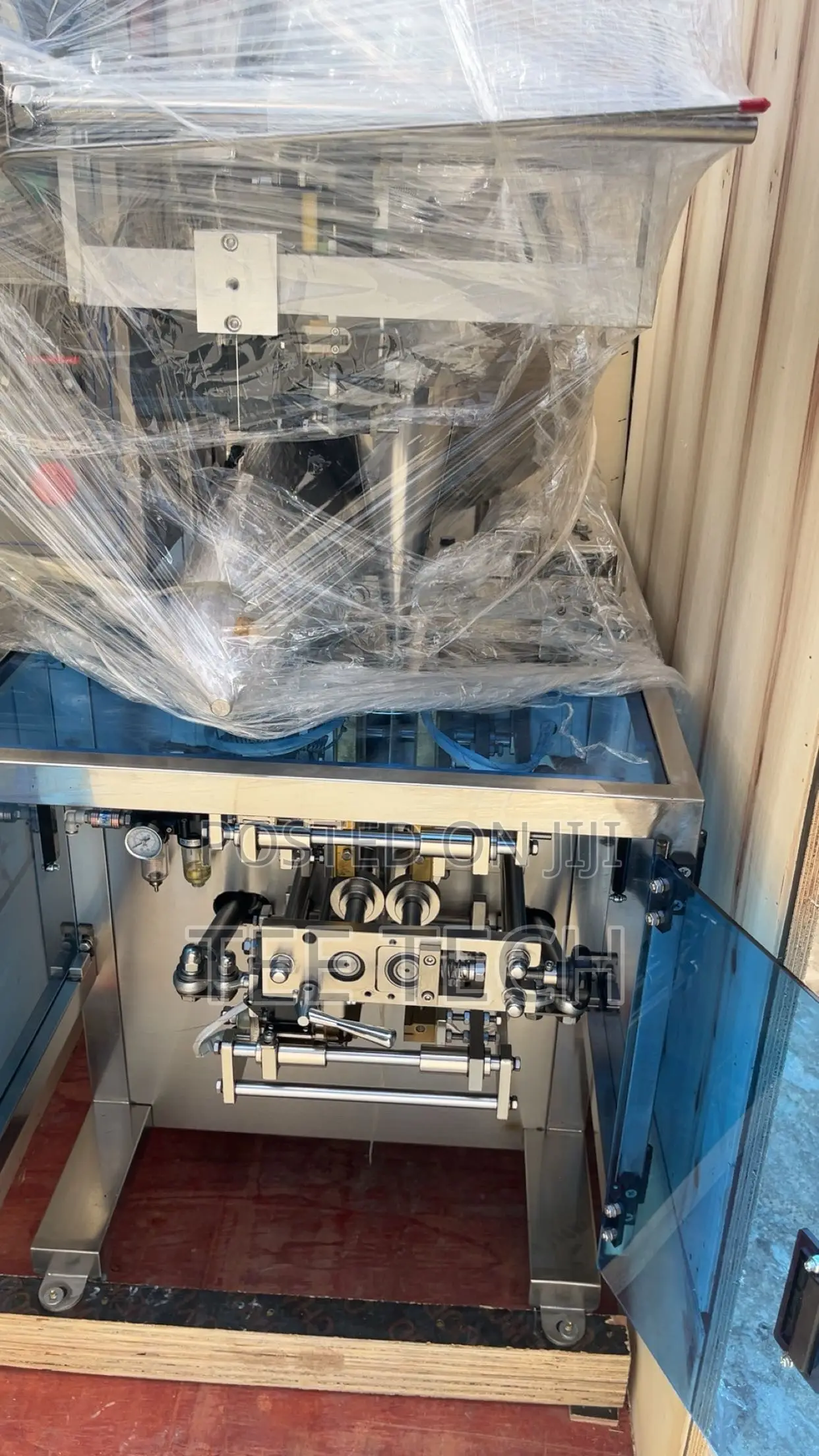 Liquid Packaging Machine for Paste or Alcohol Satchet Drink