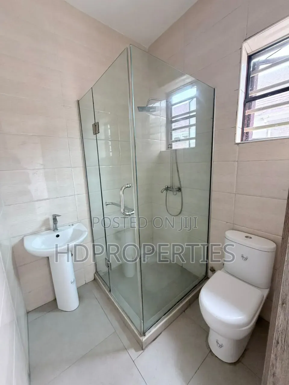 Mini Flat in Dpk, Lagos Island / Lagos Island for rent