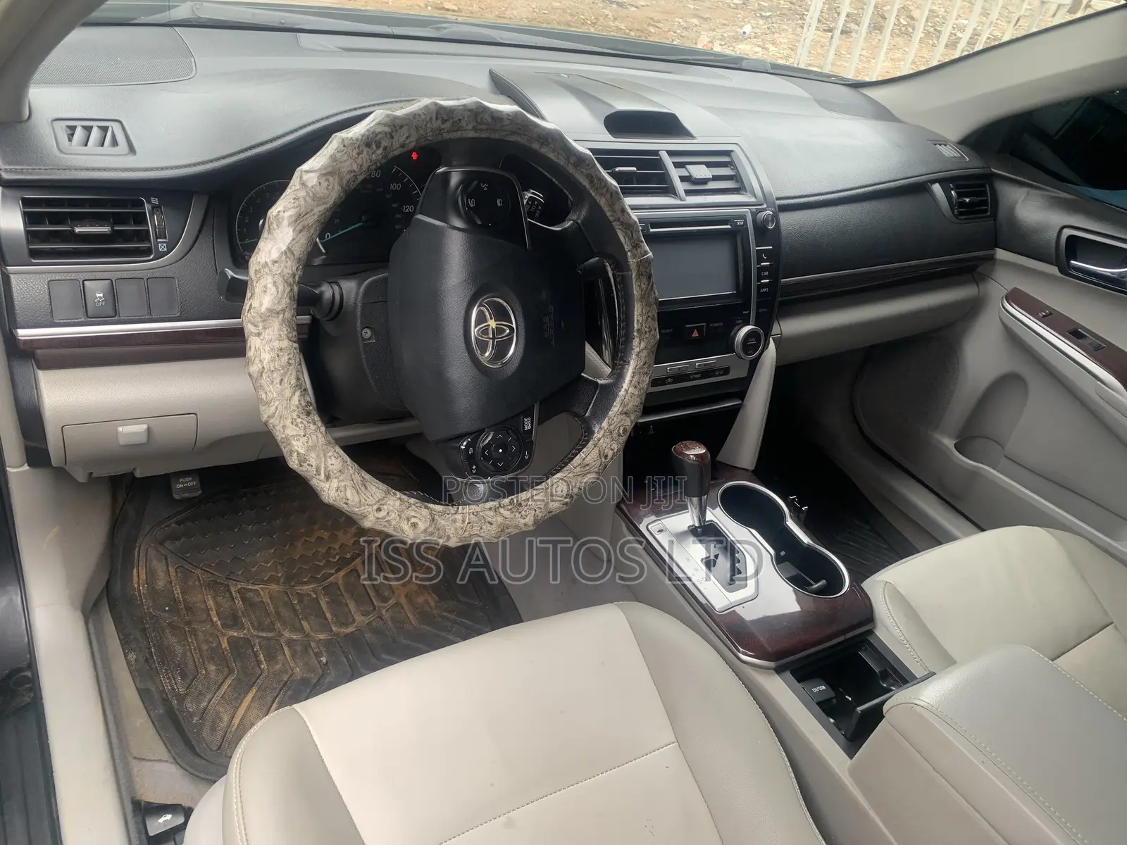 Toyota Camry XLE V6 4dr Sedan (3.5L 6cyl 6A) 2013 Black