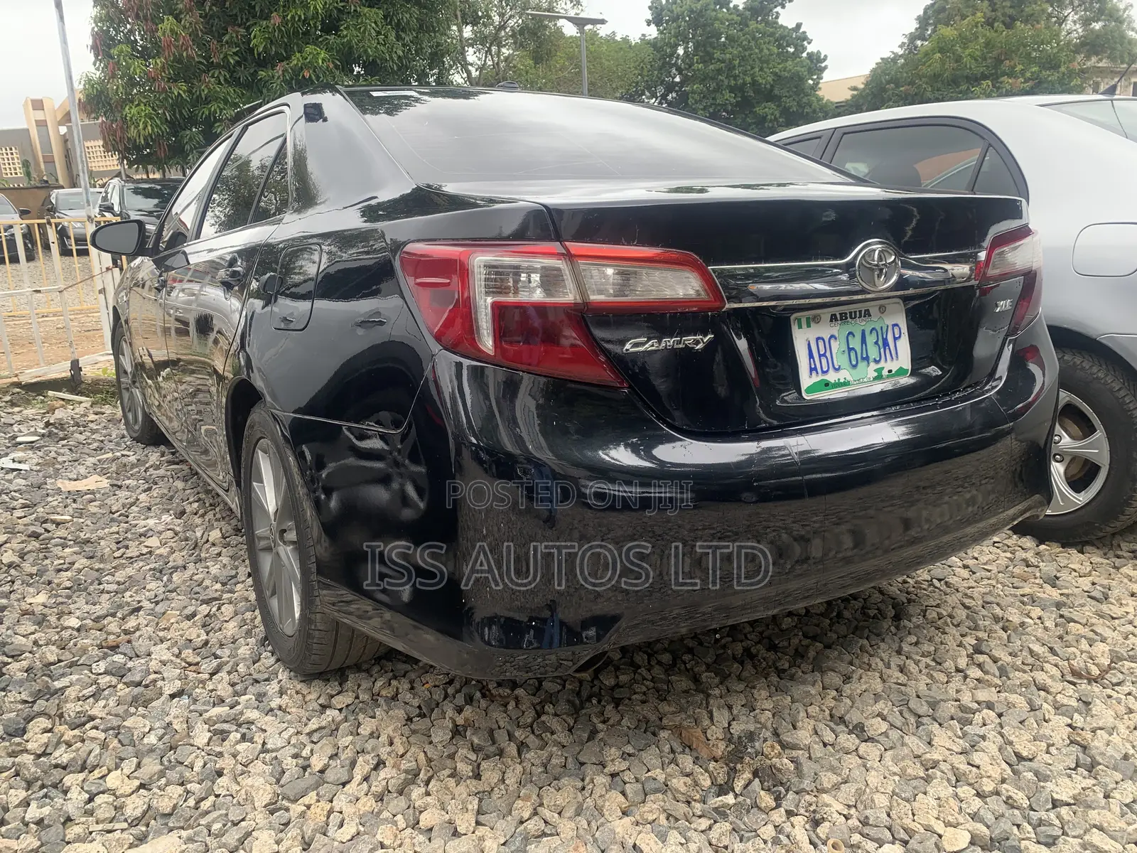 Toyota Camry XLE V6 4dr Sedan (3.5L 6cyl 6A) 2013 Black