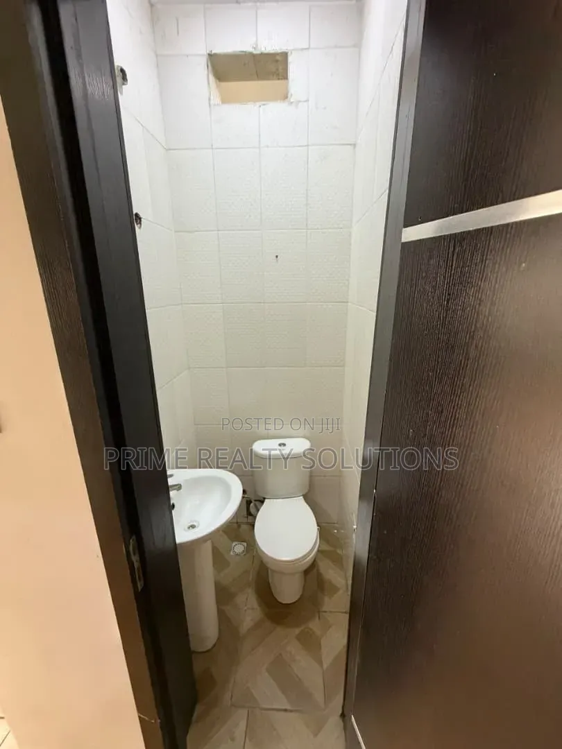 Mini Flat in Lekki Phase 1 for rent
