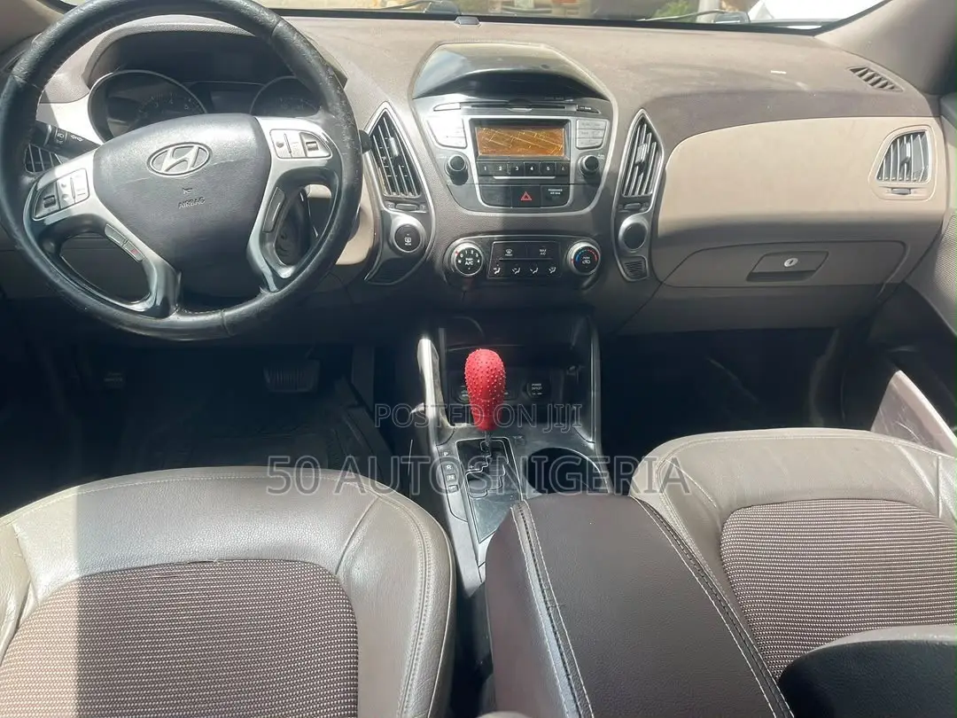 Hyundai Tucson GLS FWD 2012 Red