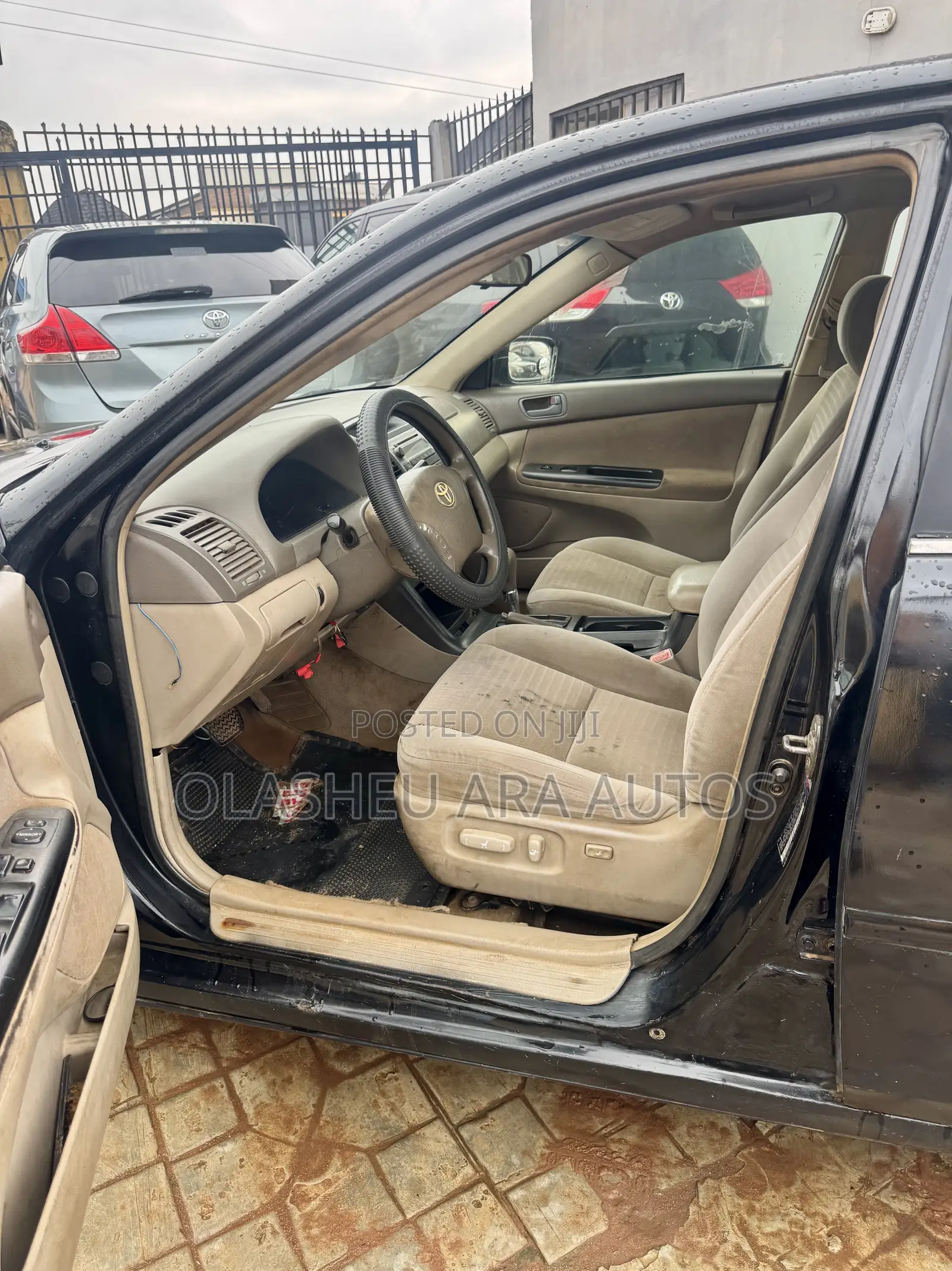 Toyota Camry LE V6 4dr Sedan (3.0L 6cyl 5A) 2006 Black