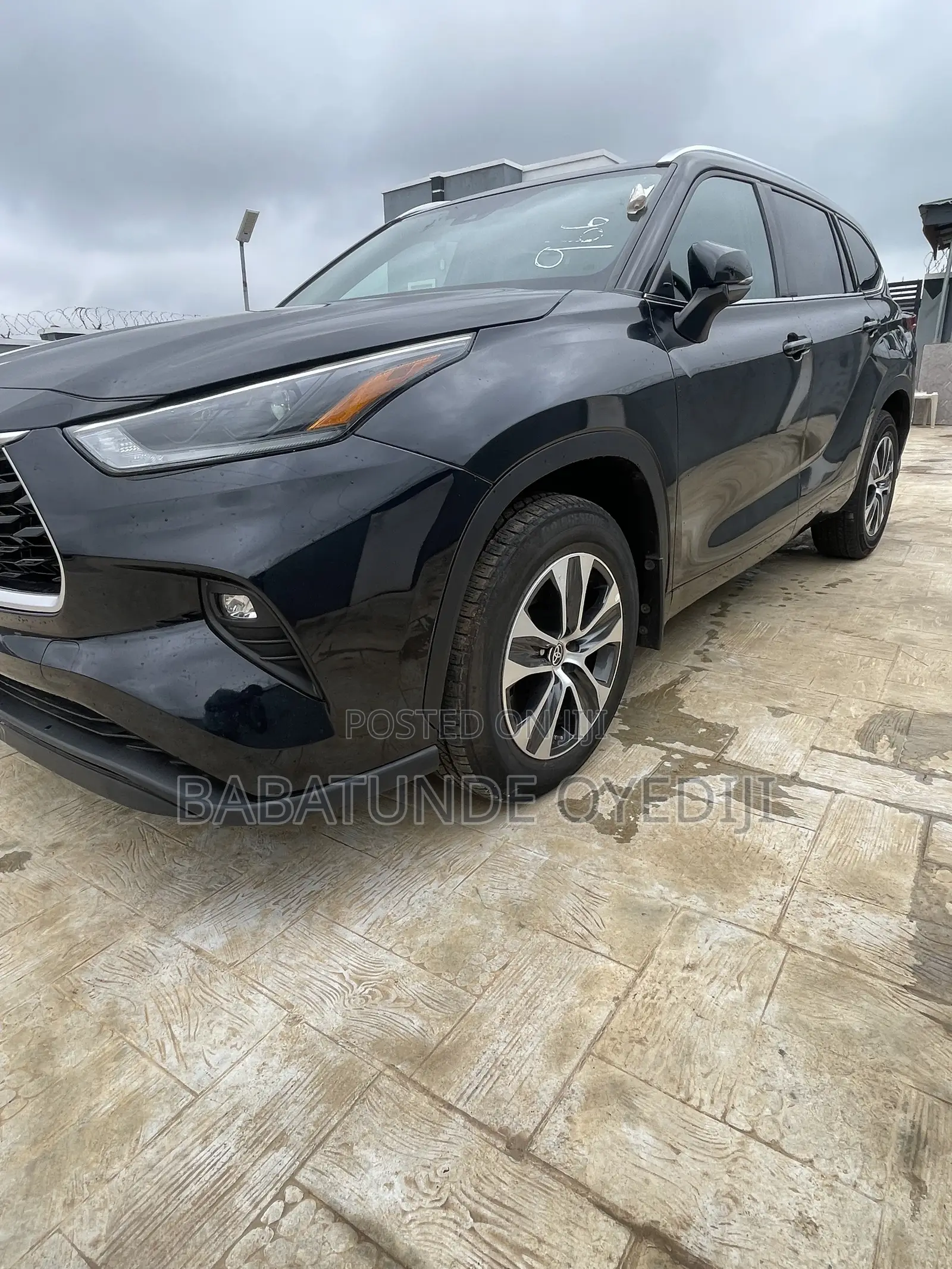 Toyota Highlander XLE 2022 Black