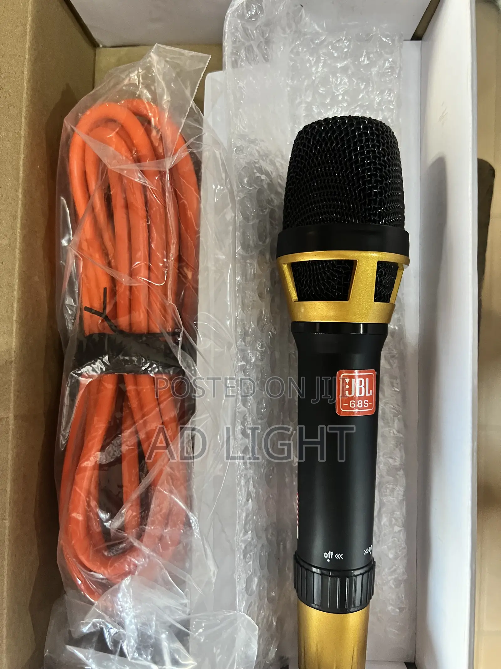 JBL Wired Microphone