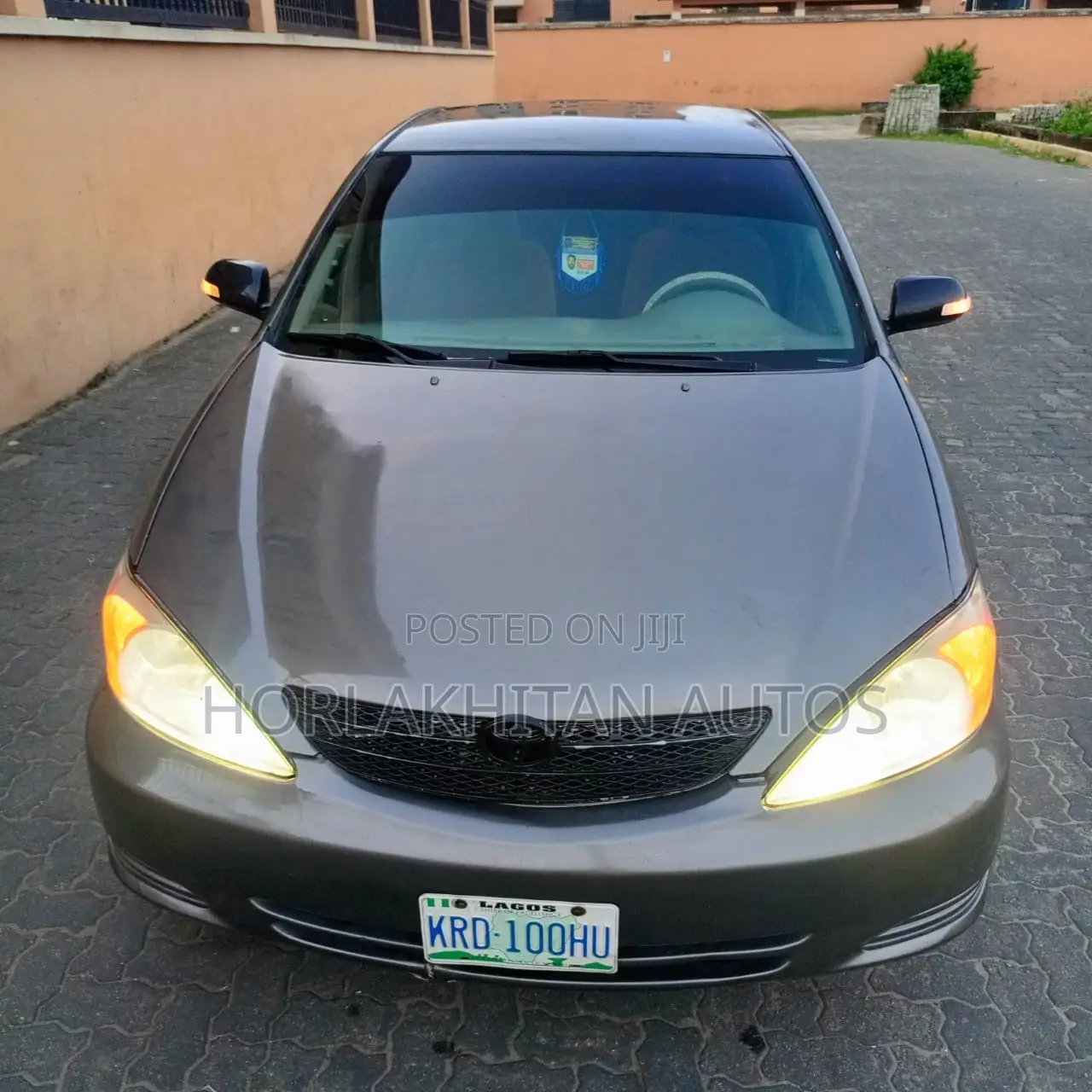 Toyota Camry LE 4dr Sedan (2.4L 4cyl 5M) 2004 Brown