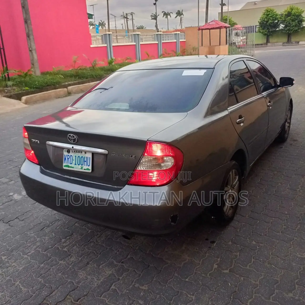Toyota Camry LE 4dr Sedan (2.4L 4cyl 5M) 2004 Brown