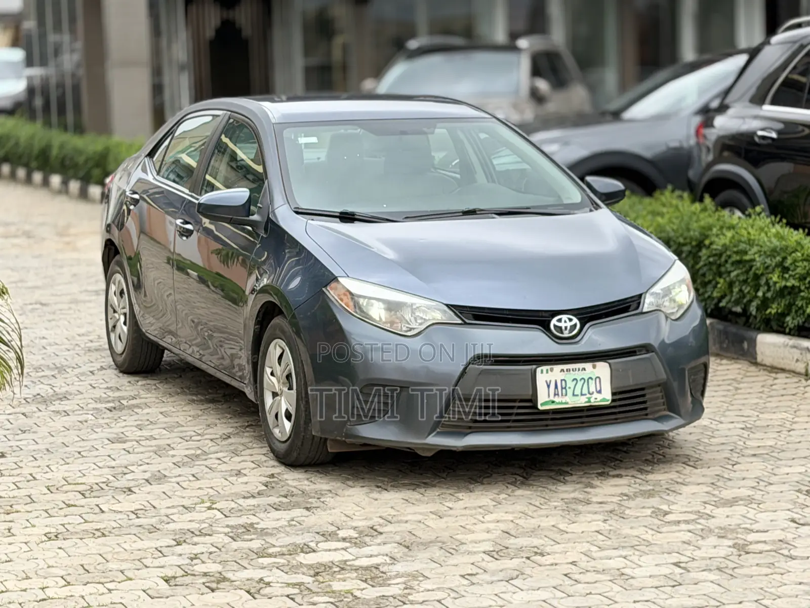 Toyota Corolla LE Eco Plus 4dr Sedan (1.8L 4cyl CVT) 2015 Gray