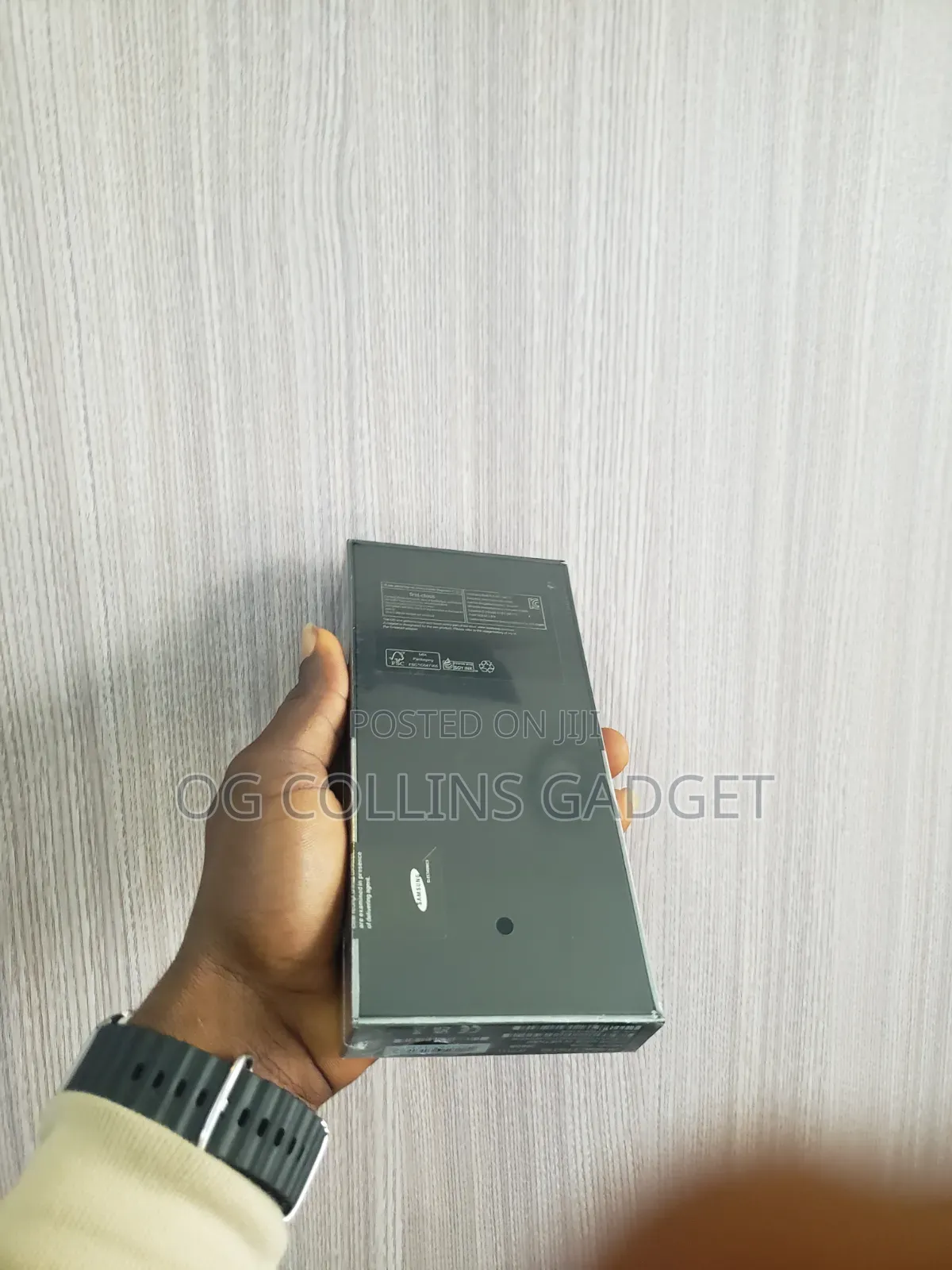 New Samsung Galaxy Z Flip3 5G 256 GB Black