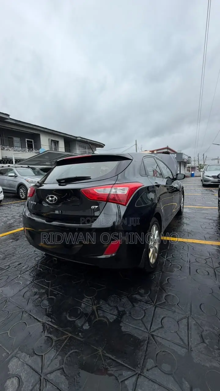 Hyundai Elantra GT 2013 Black