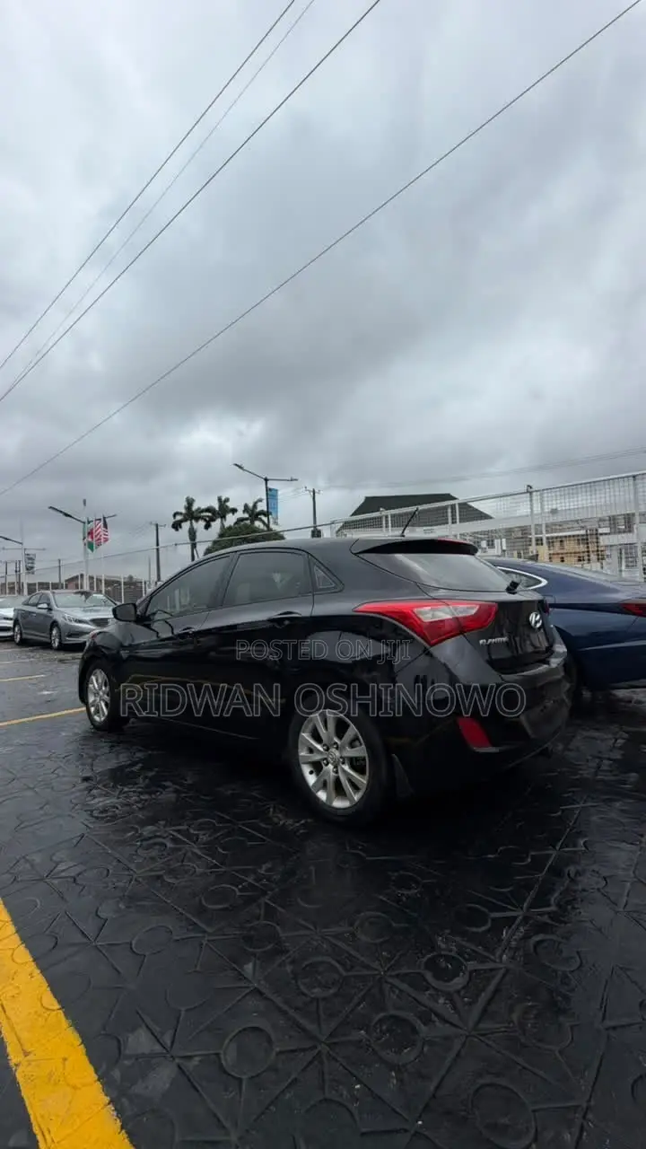 Hyundai Elantra GT 2013 Black