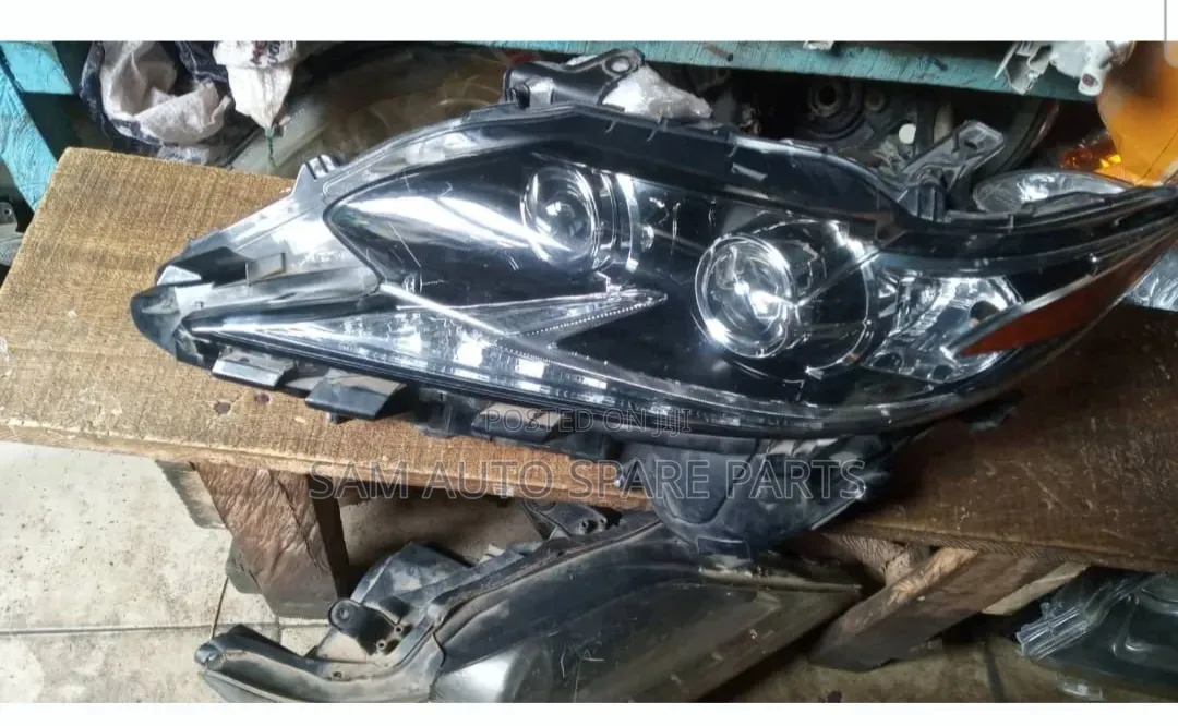 Lexus ES 350 Headlamp Left Side 2018 Model