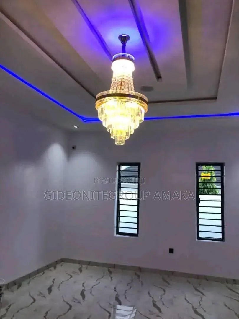 5bdrm House in Benin City for sale
