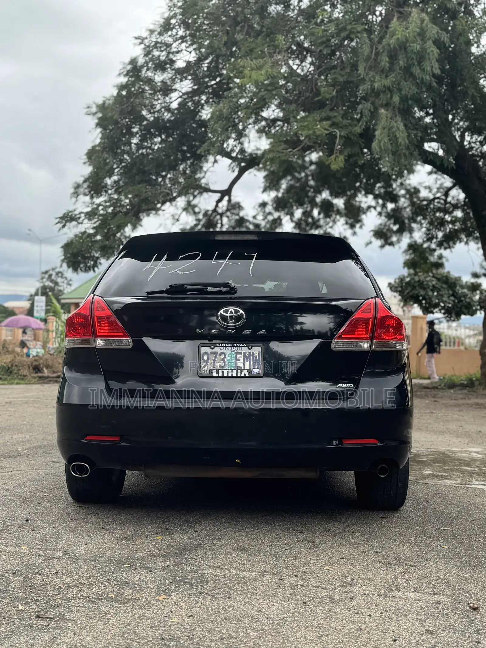 Toyota Venza XLE 2010 Black