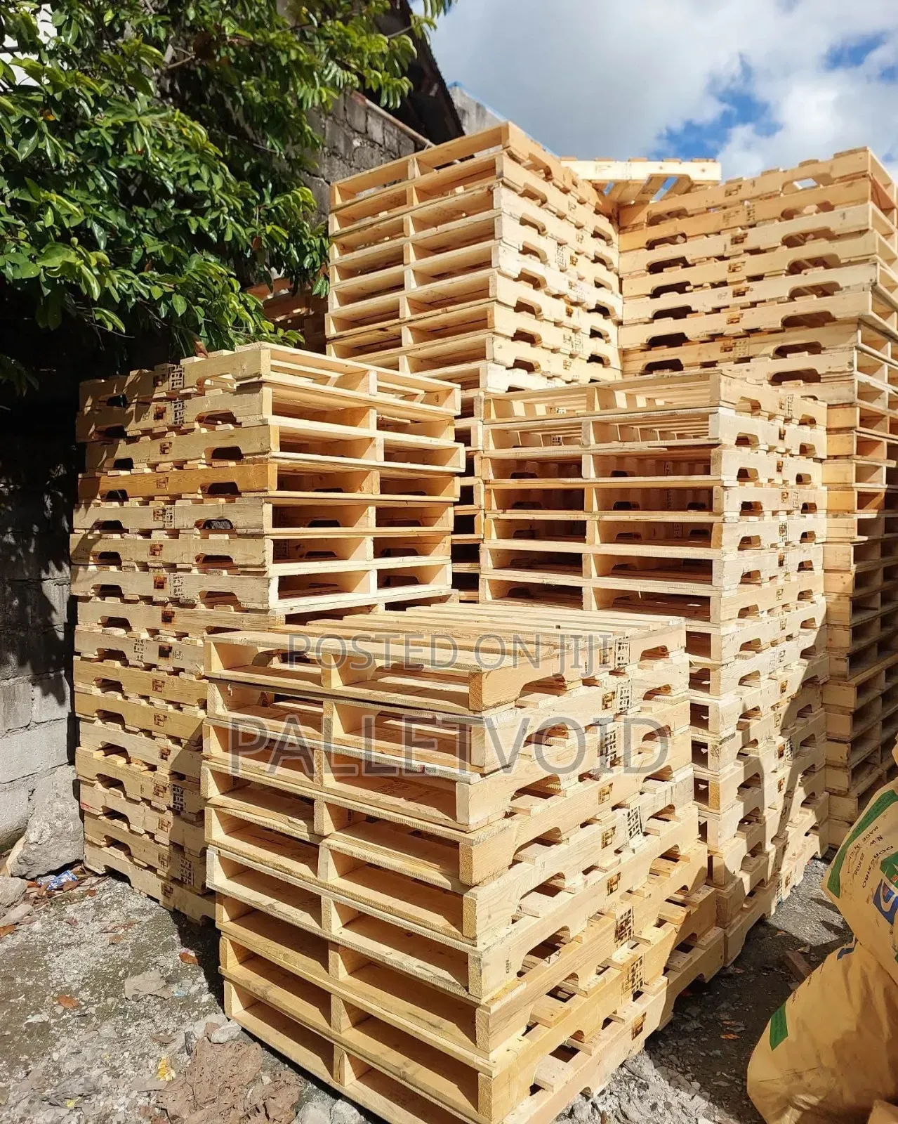 Wooden Pallet for Storage