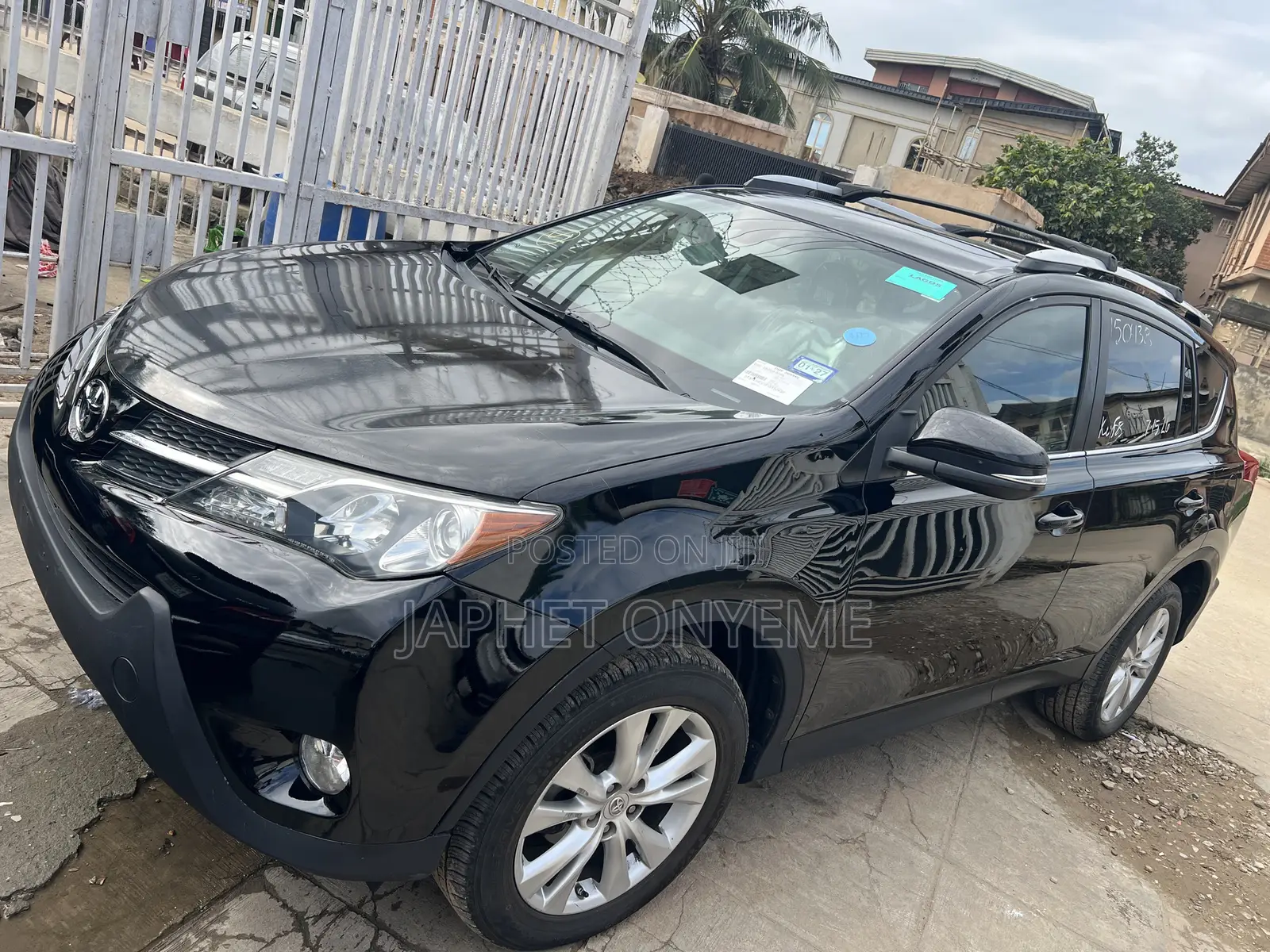 Toyota RAV4 Limited 4dr SUV (2.5L 4cyl 6A) 2015 Black