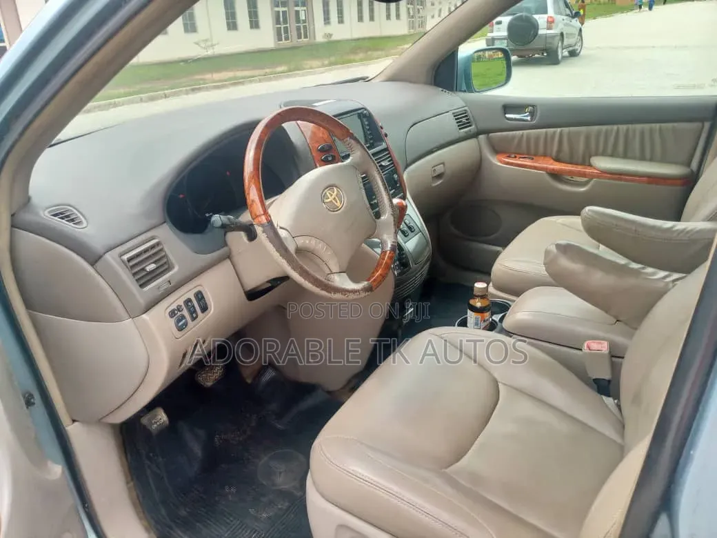 Toyota Sienna XLE Limited AWD 2006 Blue