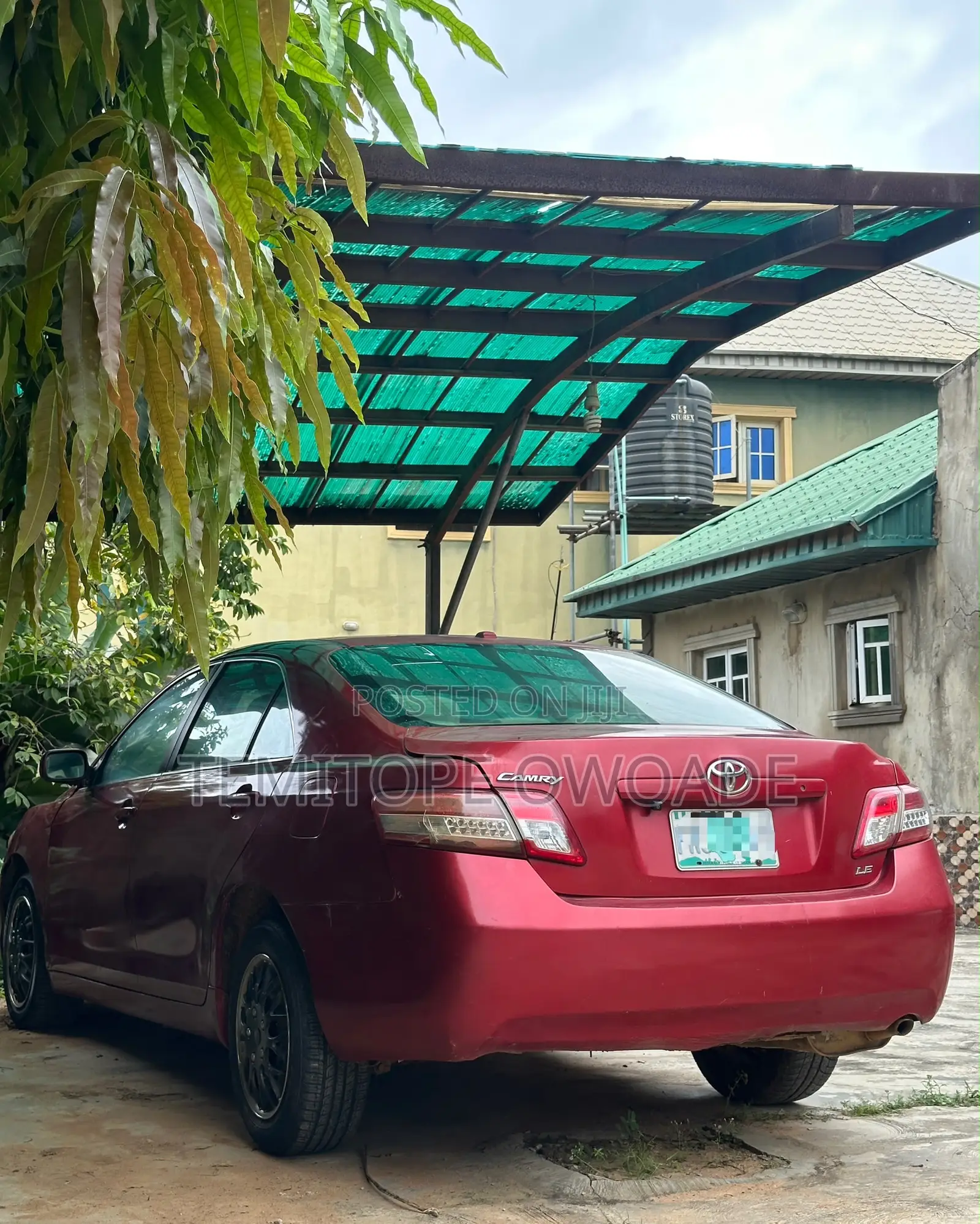 Toyota Camry LE 4dr Sedan (2.5L 4cyl 6A) 2011 Red