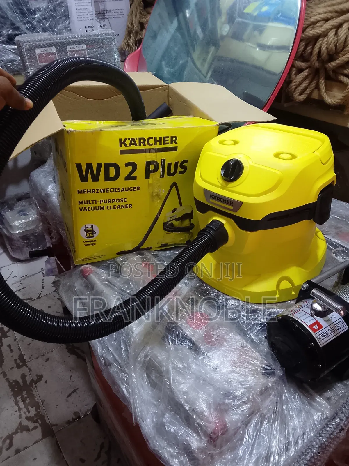 Karcher WD2 Vacuum Cleaner
