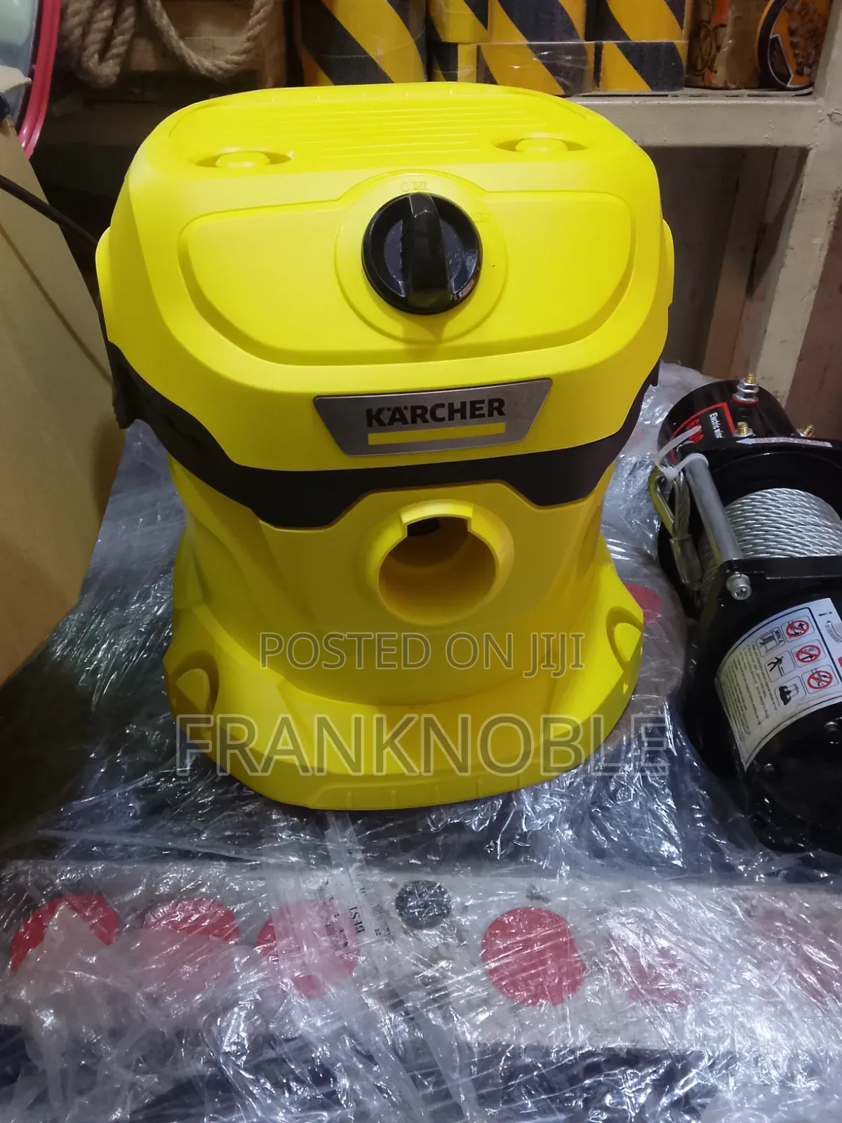 Karcher WD2 Vacuum Cleaner