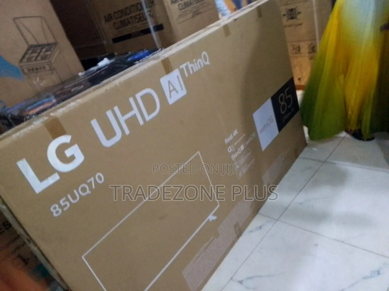 Experience Movies on a Huge LG 85 Inch Screen