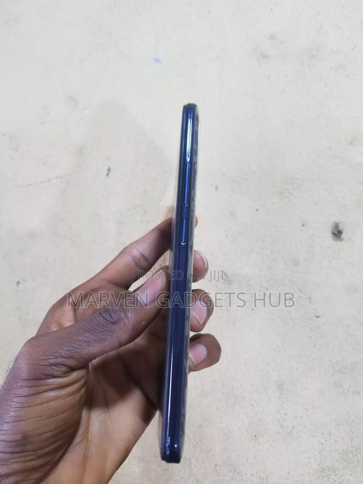 Vivo Y19 128 GB Blue