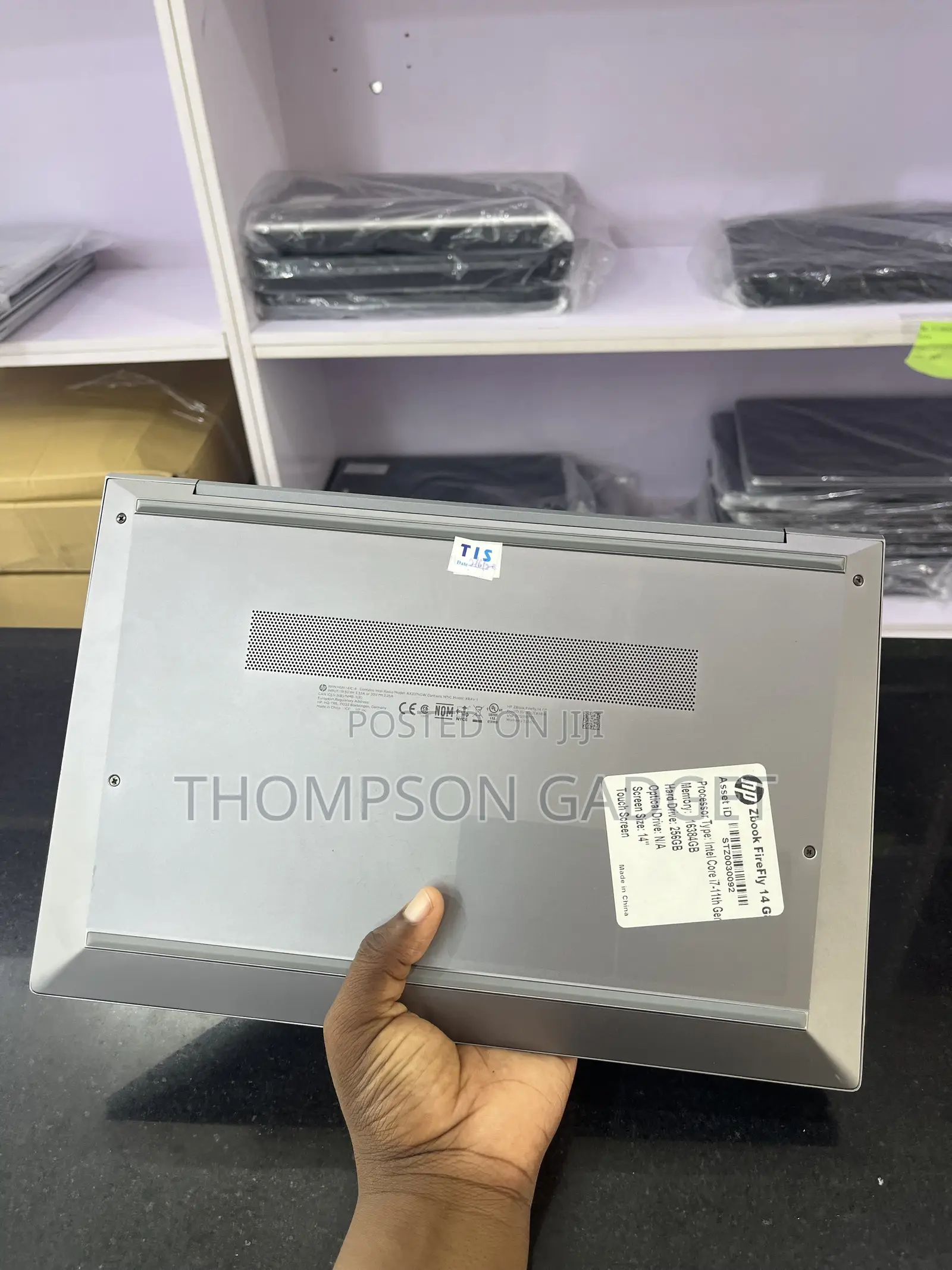 Laptop HP ZBook Firefly G8 16GB Intel Core i7 SSD 256GB