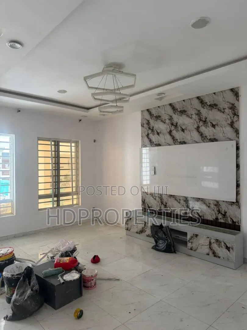 Mini Flat in Royal Pine, Lagos Island / Lagos Island for rent