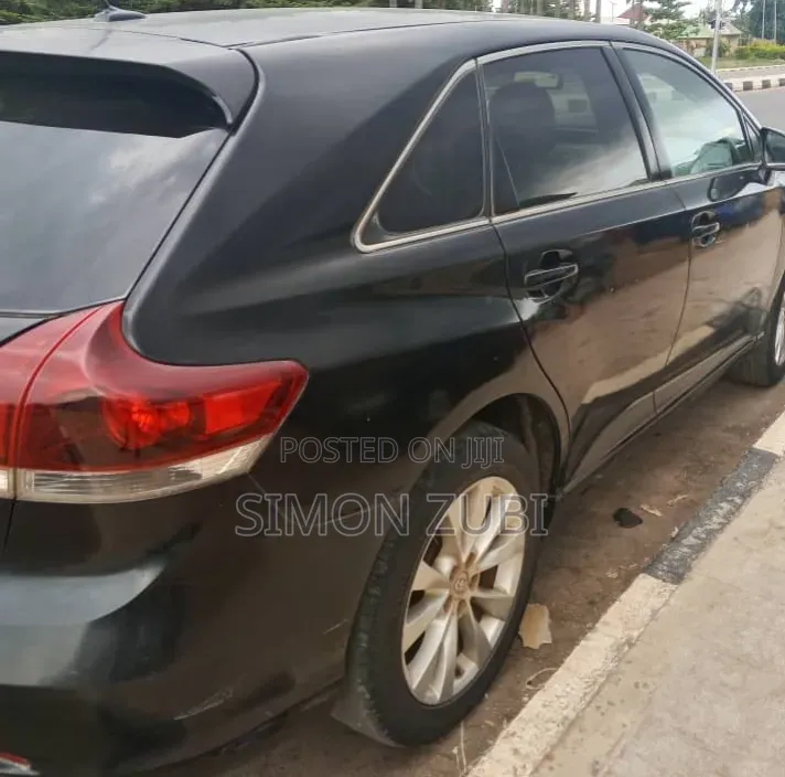 Toyota Venza LE 2013 Black